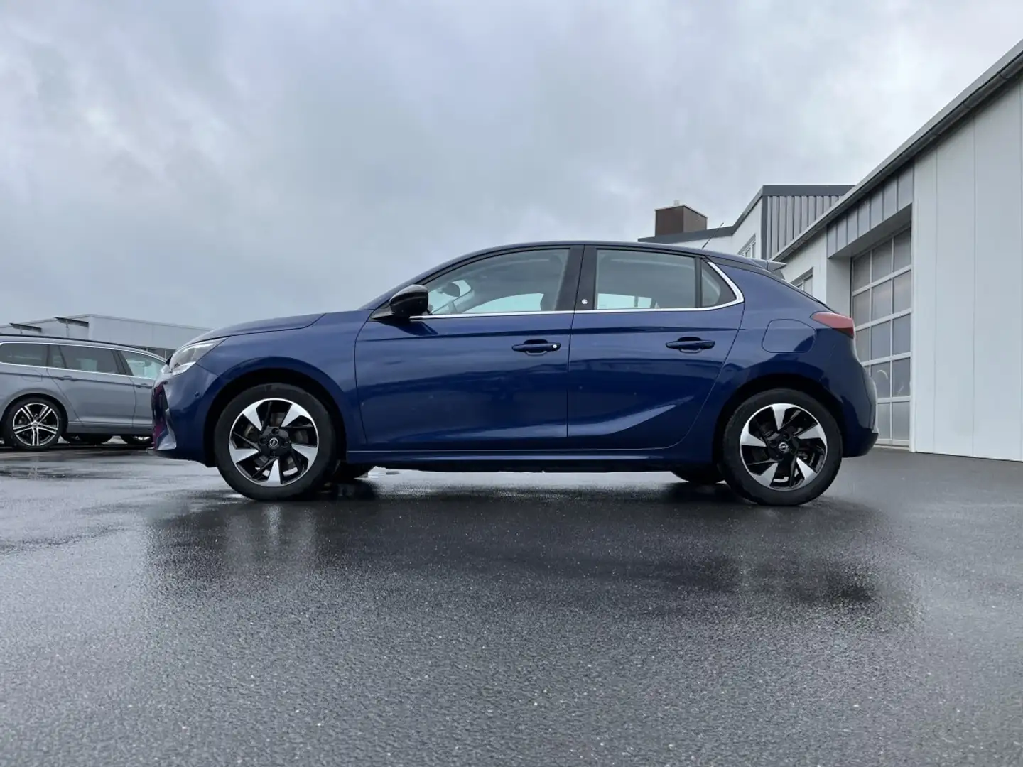 Opel Corsa e Elegance 83€ m. 20% Anzahlung CCS Digital Cock Blau - 2
