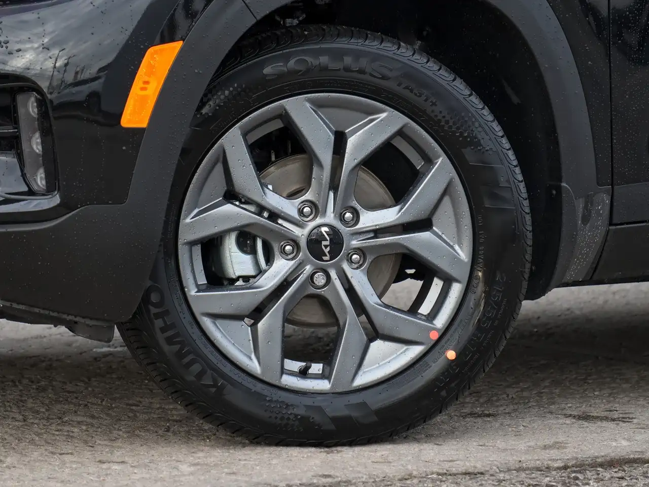 Kia Seltos снимка Kia Seltos
