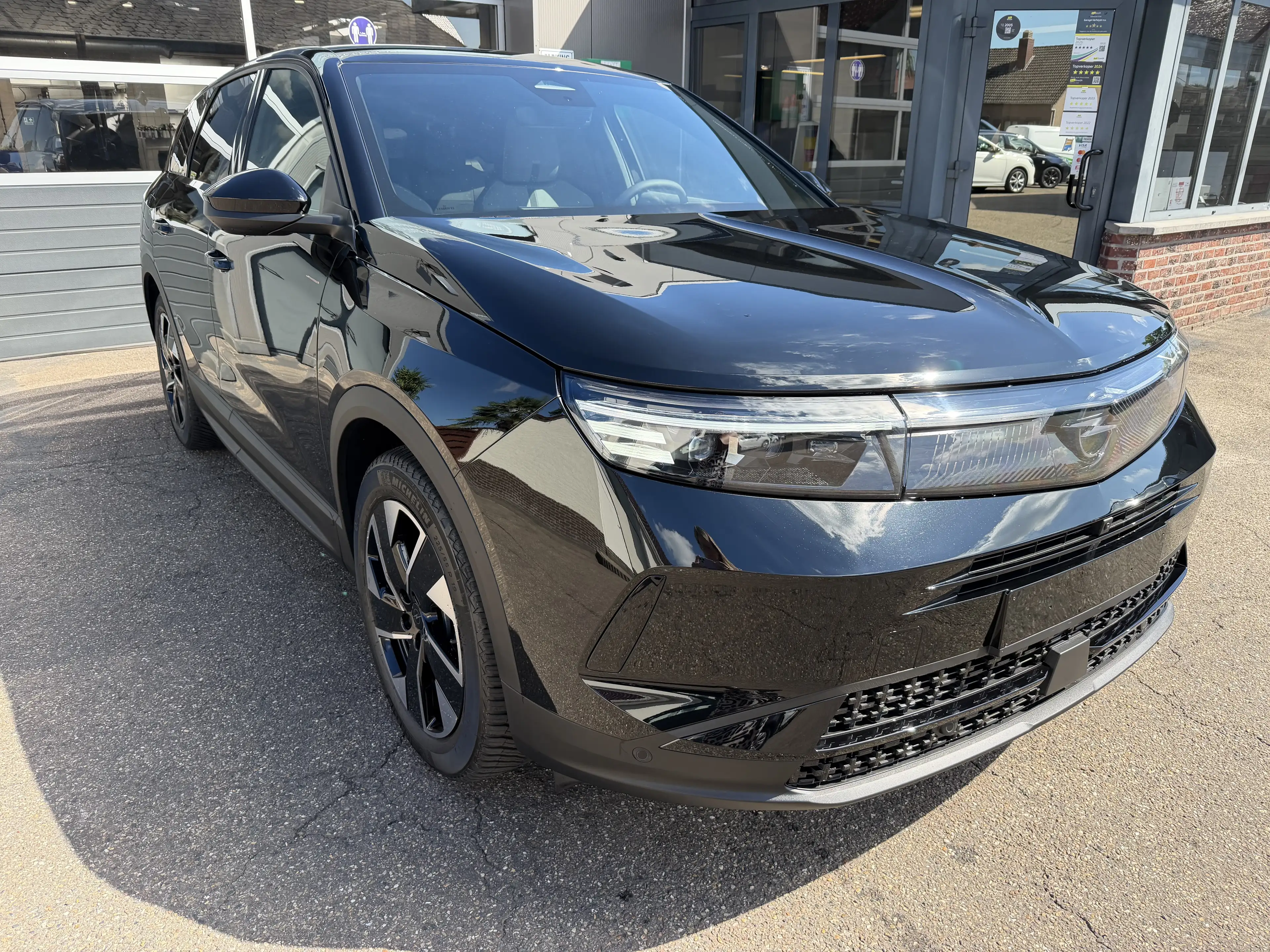 Opel Grandland 1200 Benzine Hybride GS-Line +... AUTOMAAT