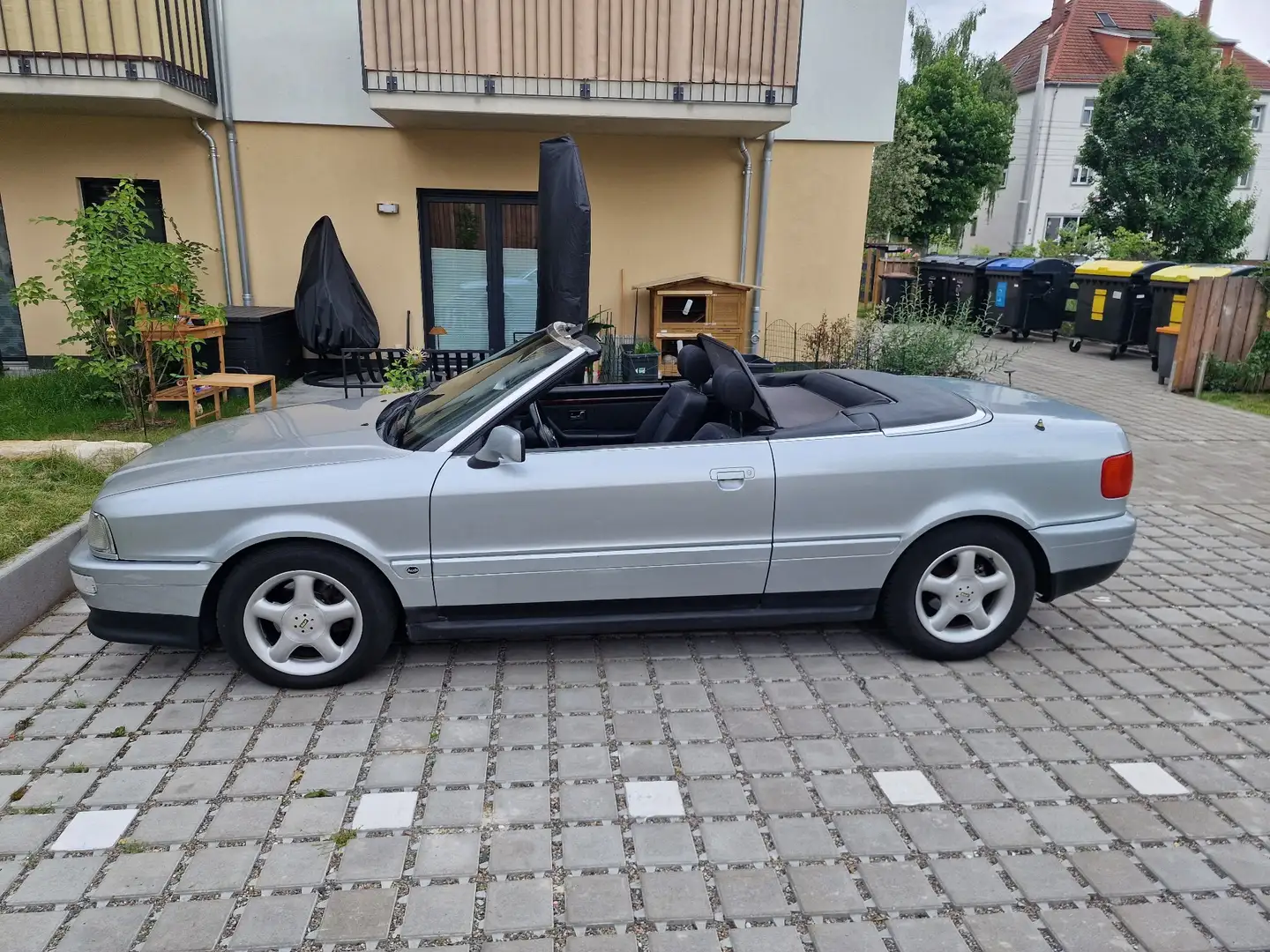 Audi Cabriolet Cabriolet 2.0 Argintiu - 2