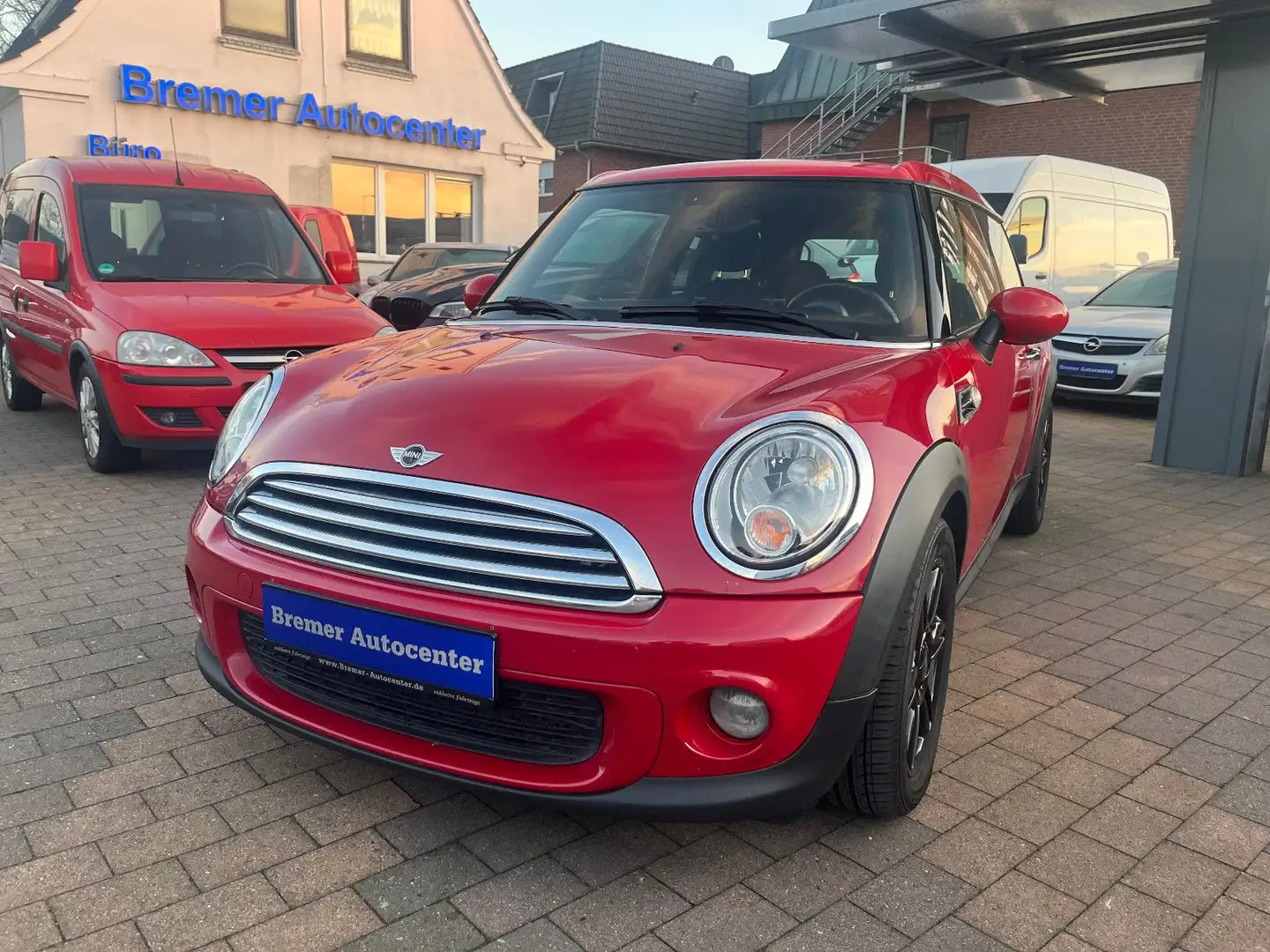 MINI Cooper Clubman 1,6 D,Klima,Sitzheiz.Sportsitze, Rojo - 1