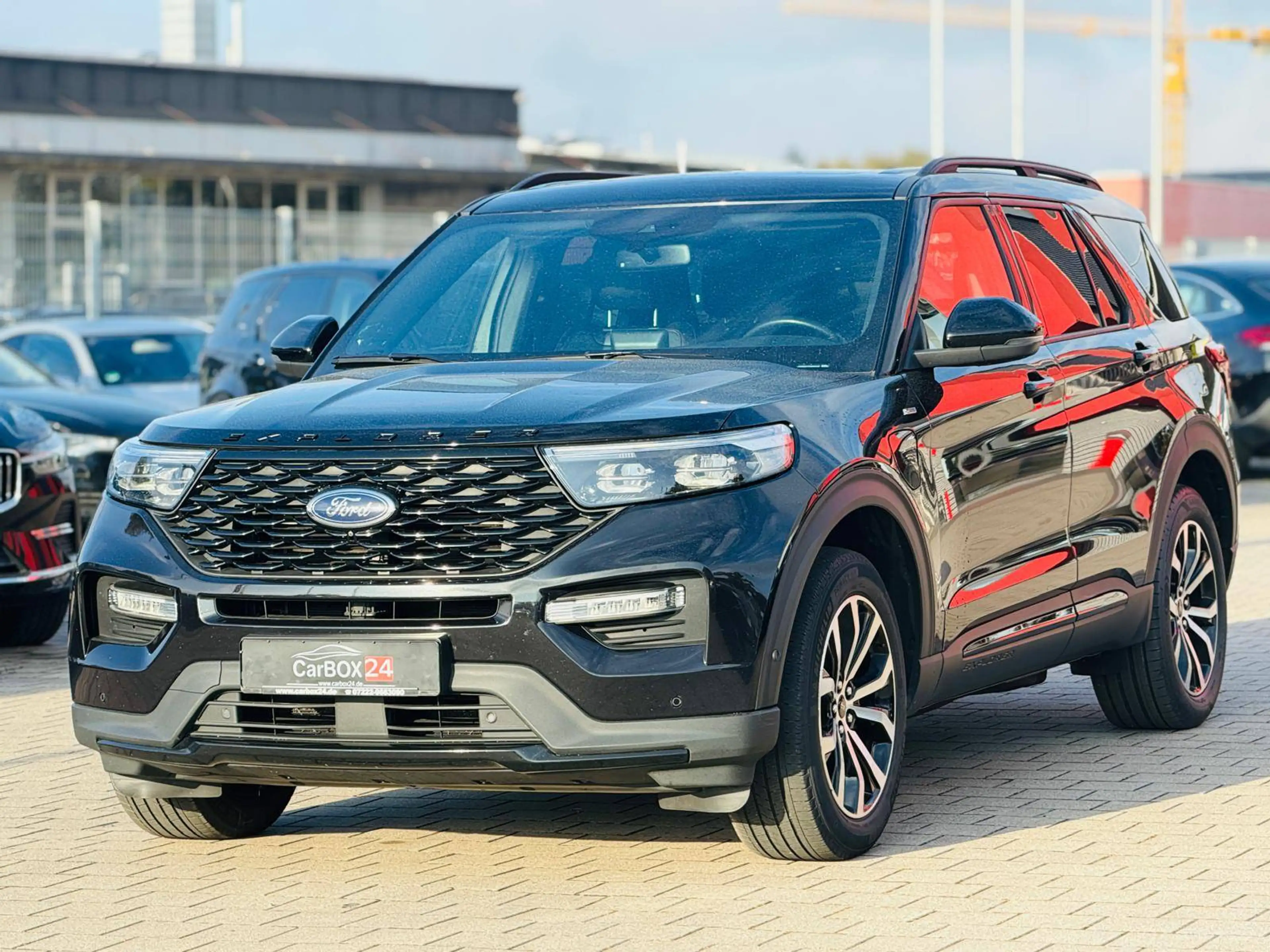 Ford Explorer ST-Line Plug-in-Hybrid 4x4 Garantie Finanzierung möglich — photo 3