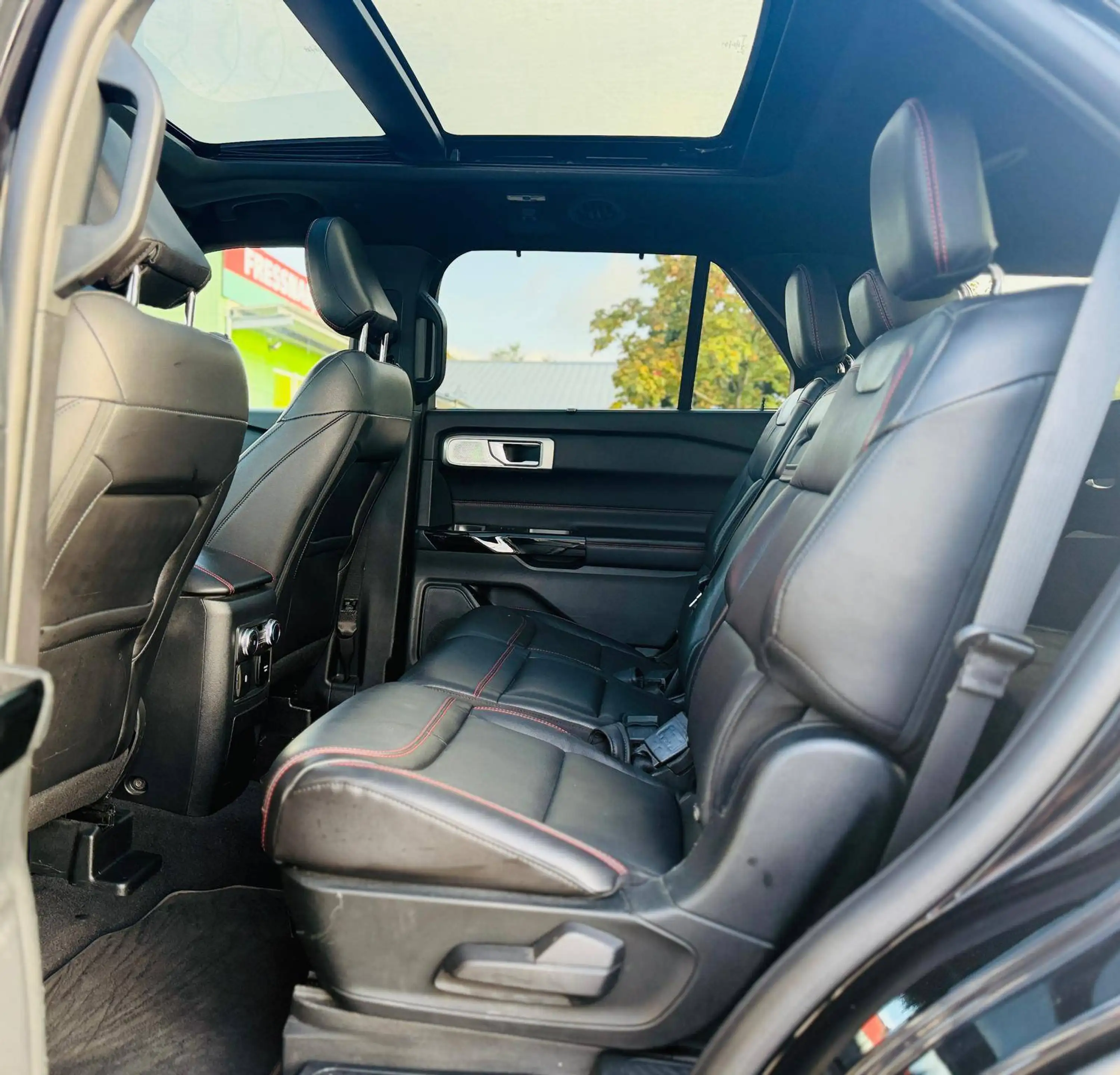 Ford Explorer ST-Line Plug-in-Hybrid 4x4 Garantie Finanzierung möglich — photo 6