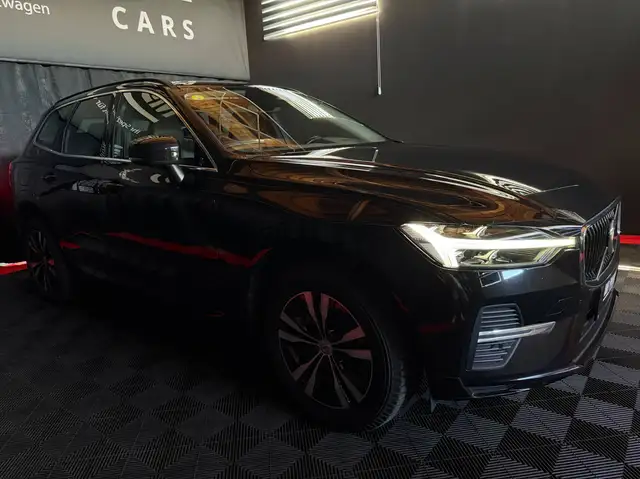 Volvo XC60 view 8