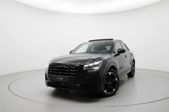 Audi Q2 view 21