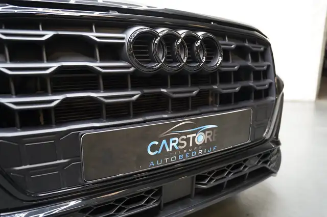 Audi Q2 view 25