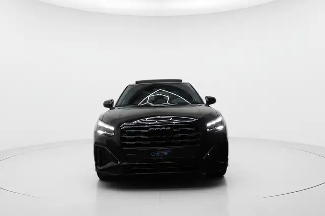 Audi Q2 view 2