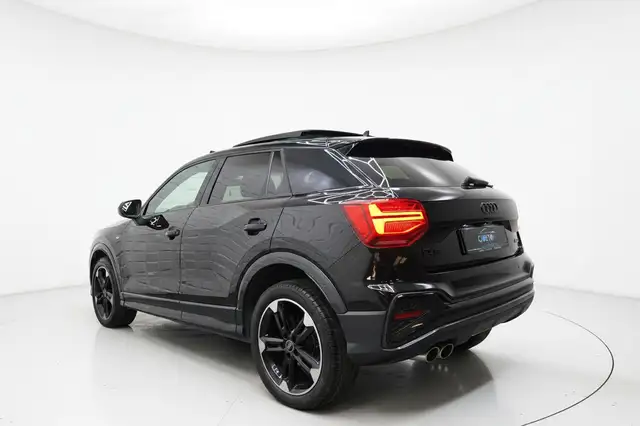 Audi Q2 view 24