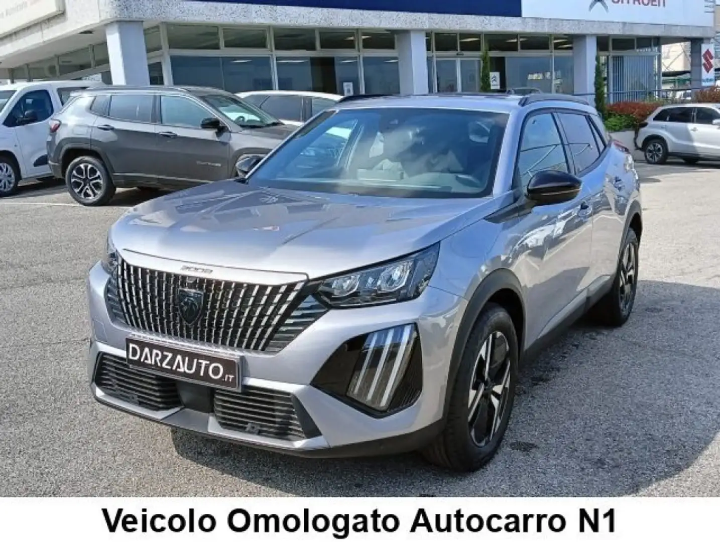 Peugeot 2008 Autocarro Hybrid 136 e-DCS6 Allure N1 Grigio - 1