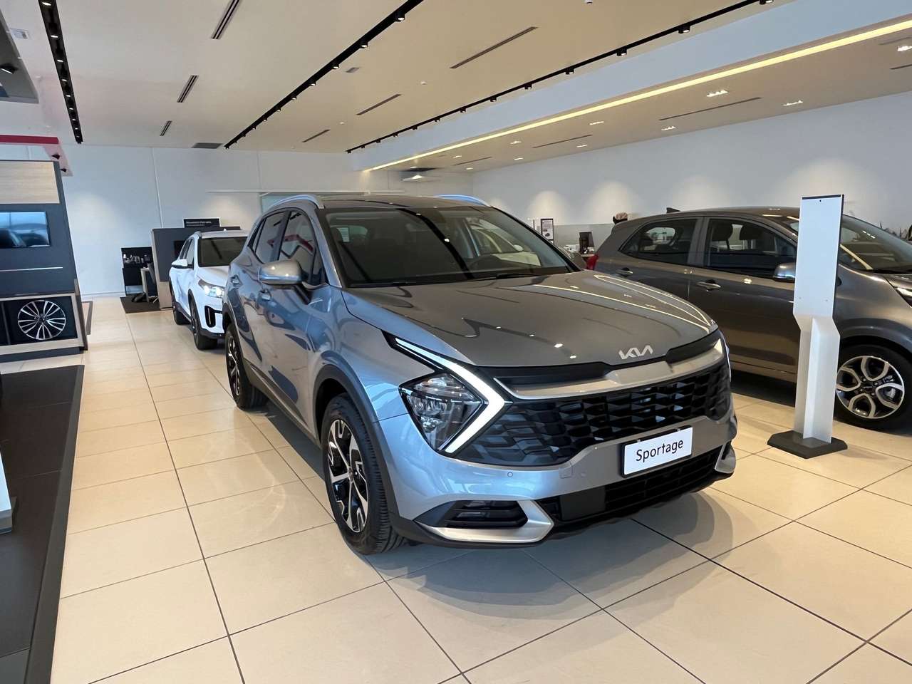 Kia Sportage HEV 1.6 Full Hybrid 230cv AT STYLE PRONTA CONSEGNA