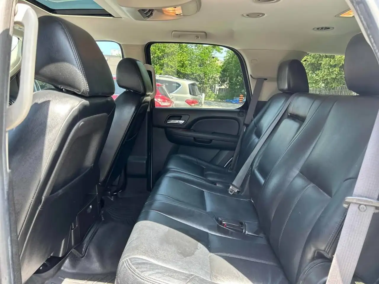 GMC Yukon снимка GMC Yukon