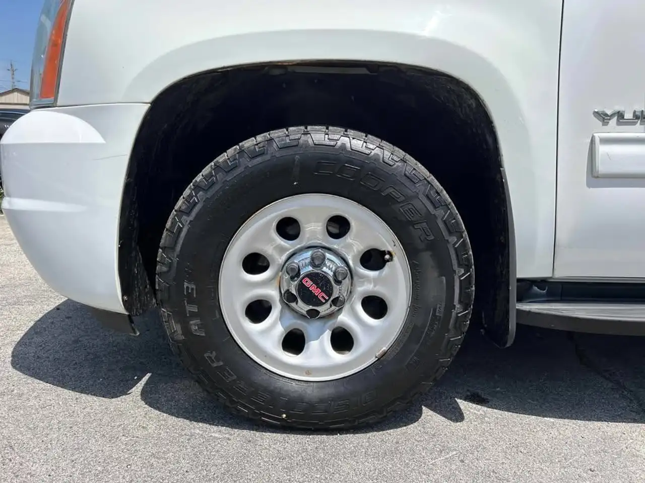 GMC Yukon снимка GMC Yukon