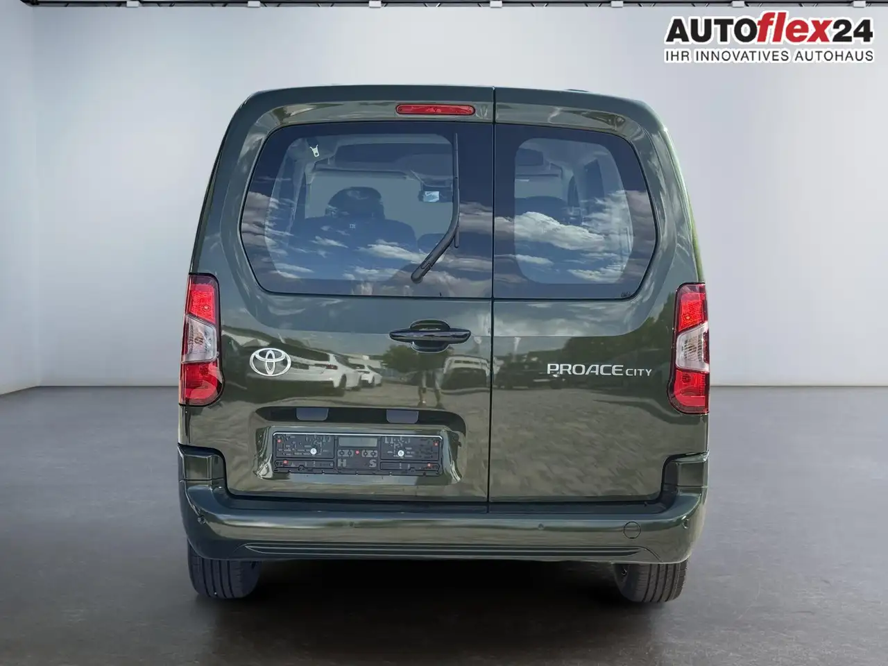 Toyota Proace Verso 1,2 L2 Business 7 Sitzer Klima Einparkhil..., миниатюра 4