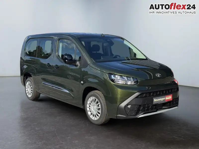 TOYOTA Proace