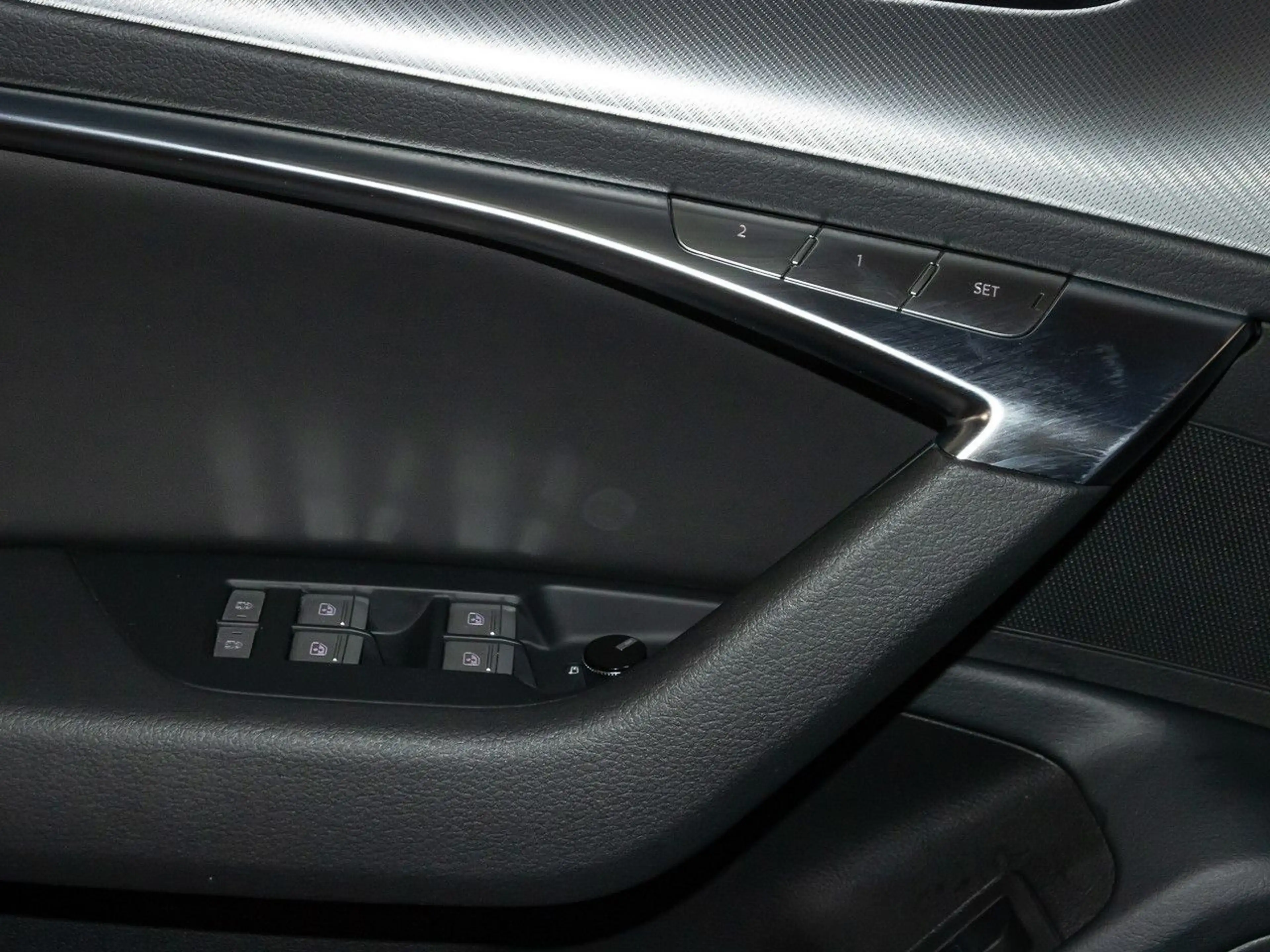 Audi A6 sport 40 TDI Keyless Leder virtC Kamera — photo 15