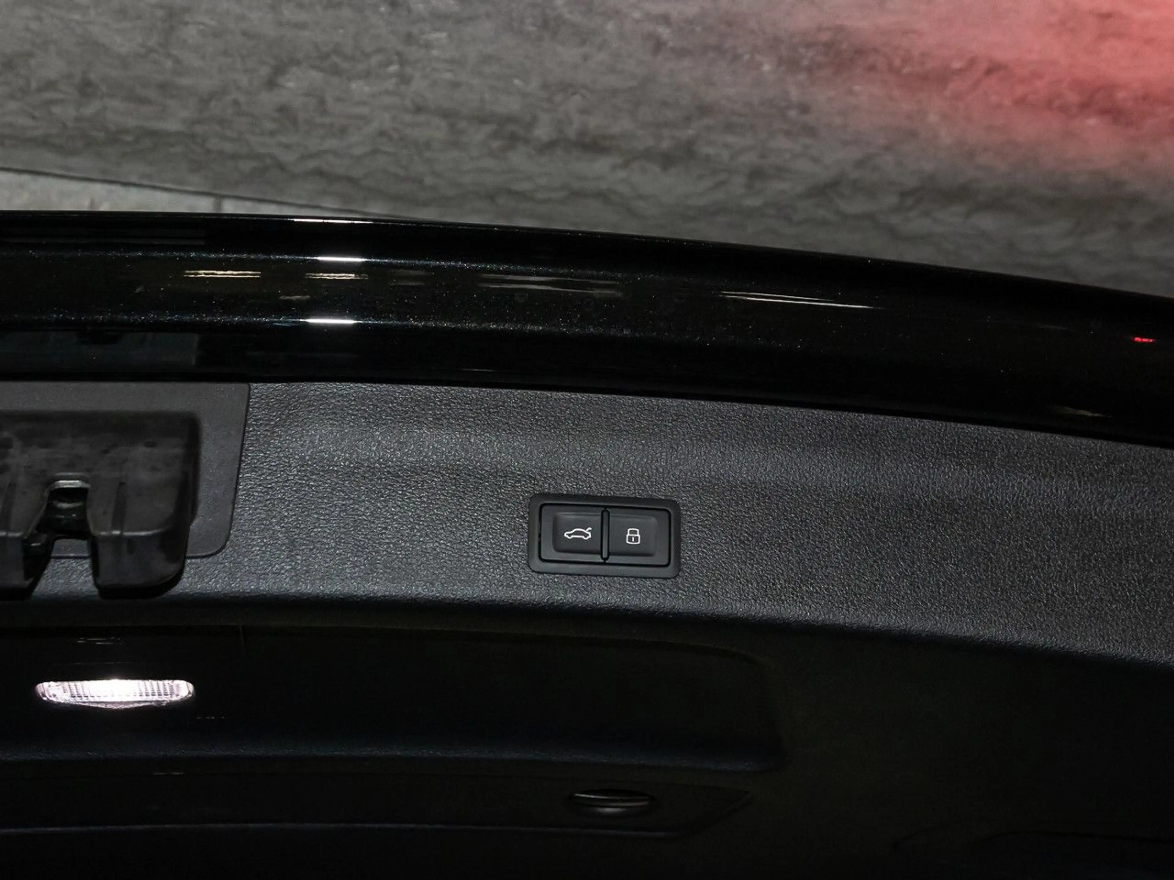 Audi A6 sport 40 TDI Keyless Leder virtC Kamera — photo 7