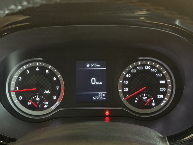 Hyundai i10 1.0 Comfort | cruise | metallic | navi | carplay f — photo 11