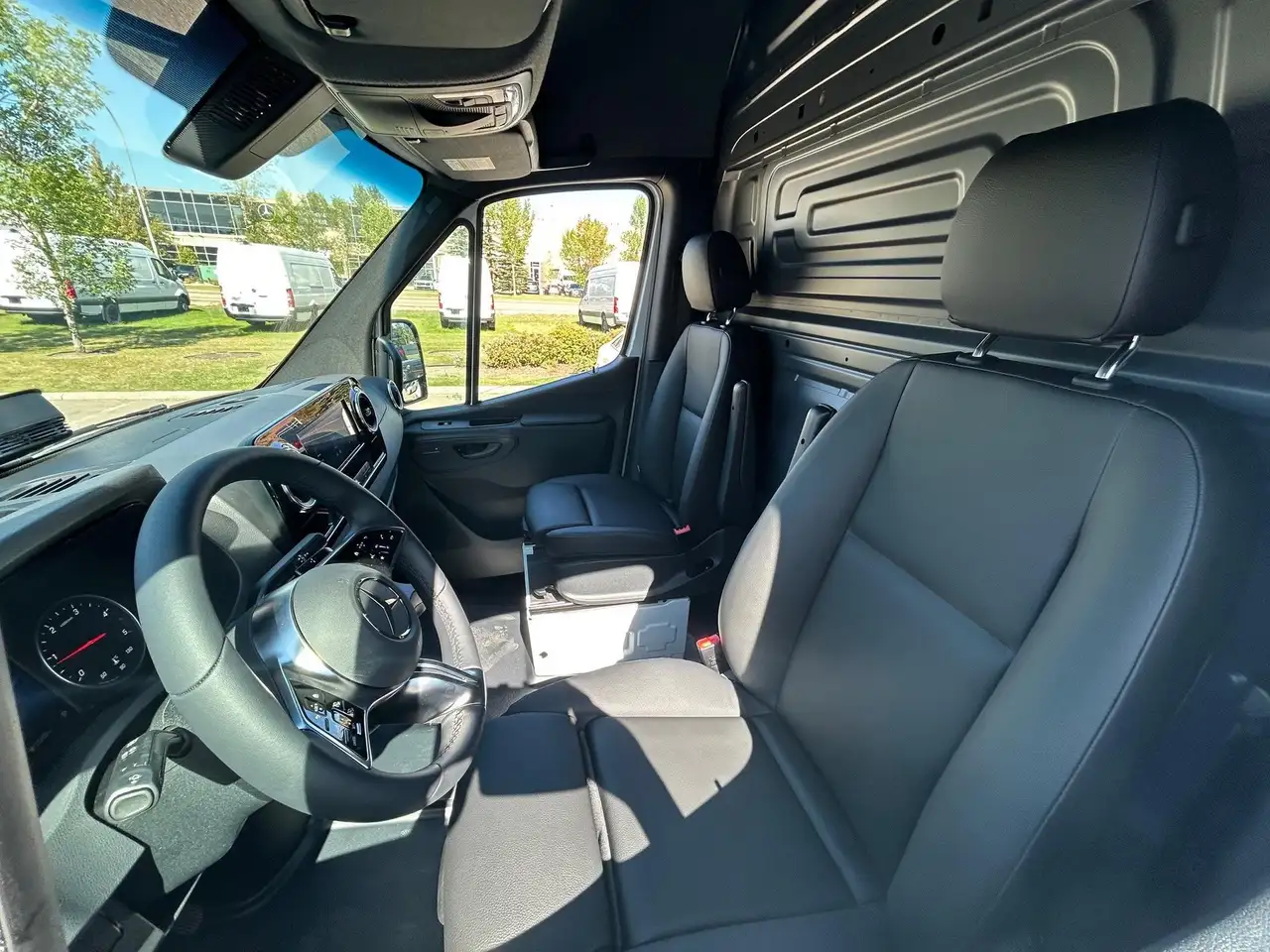 Mercedes-Benz Sprinter снимка Mercedes-Benz Sprinter
