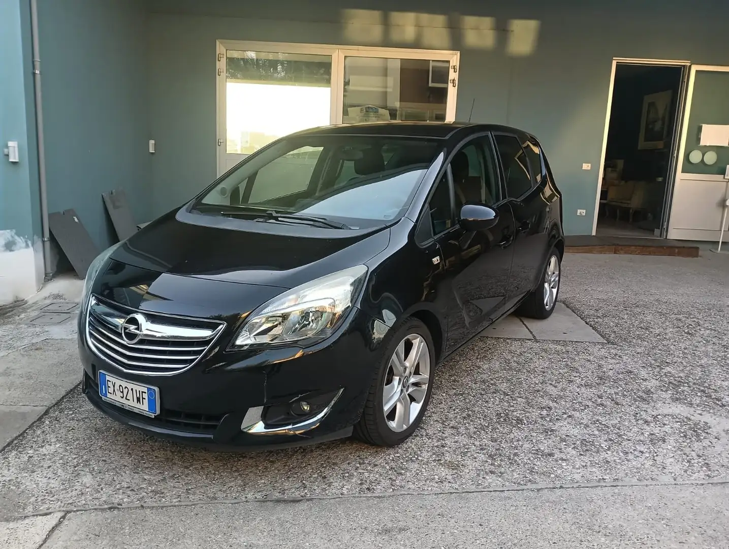 Opel Meriva Meriva II 2014 1.4 t  cosmo Gpl-tech 120cv Schwarz - 1