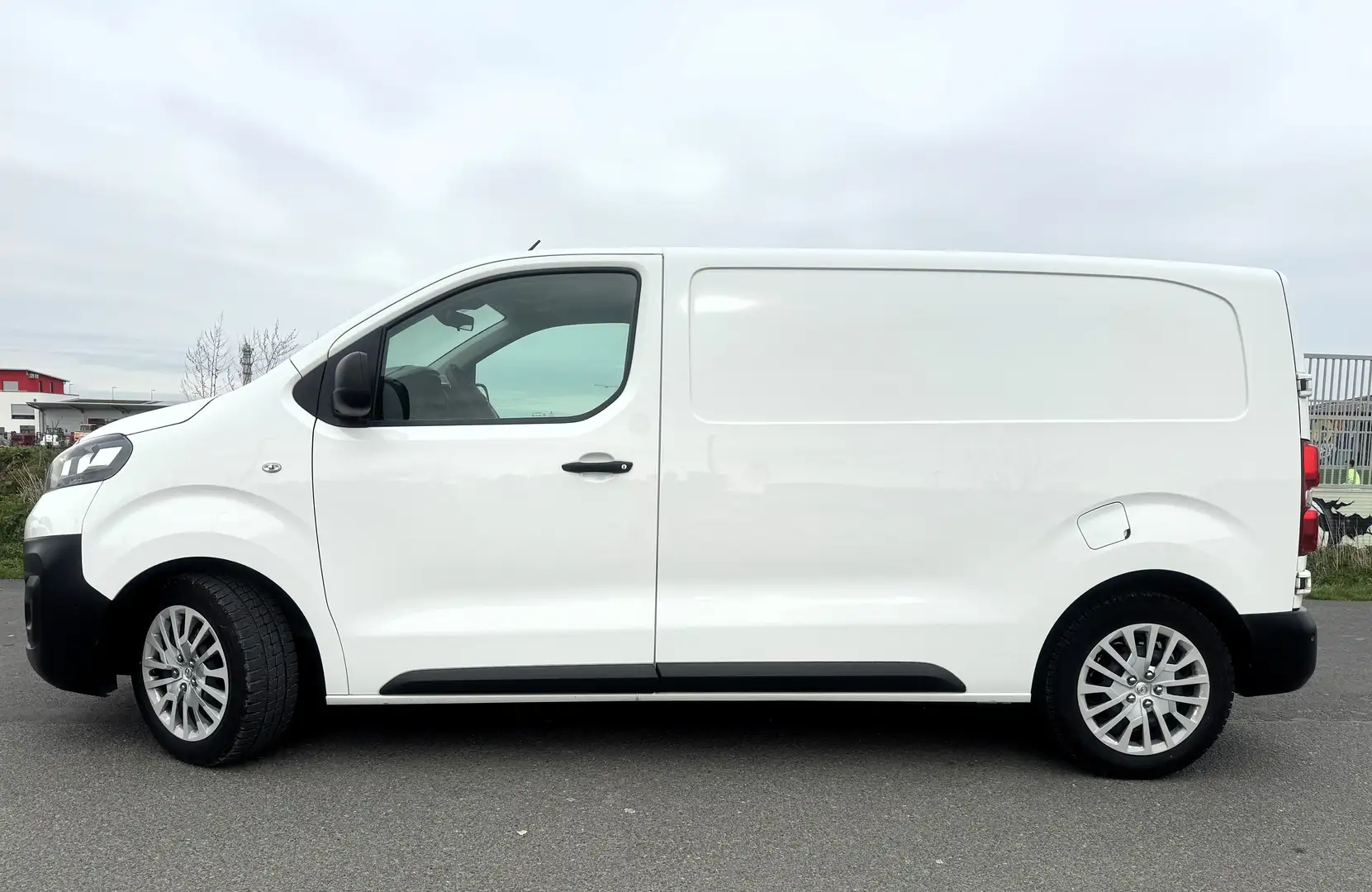 Opel Vivaro Kasten Edition*PDC V&H*TEMP*KLIMA*6-Gang* Blanc - 2