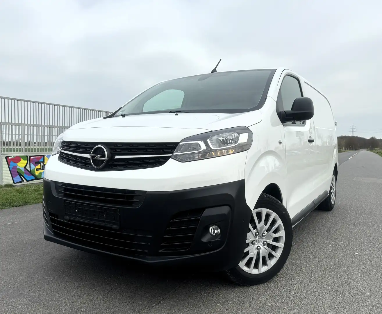 Opel Vivaro Kasten Edition*PDC V&H*TEMP*KLIMA*6-Gang* Blanc - 1