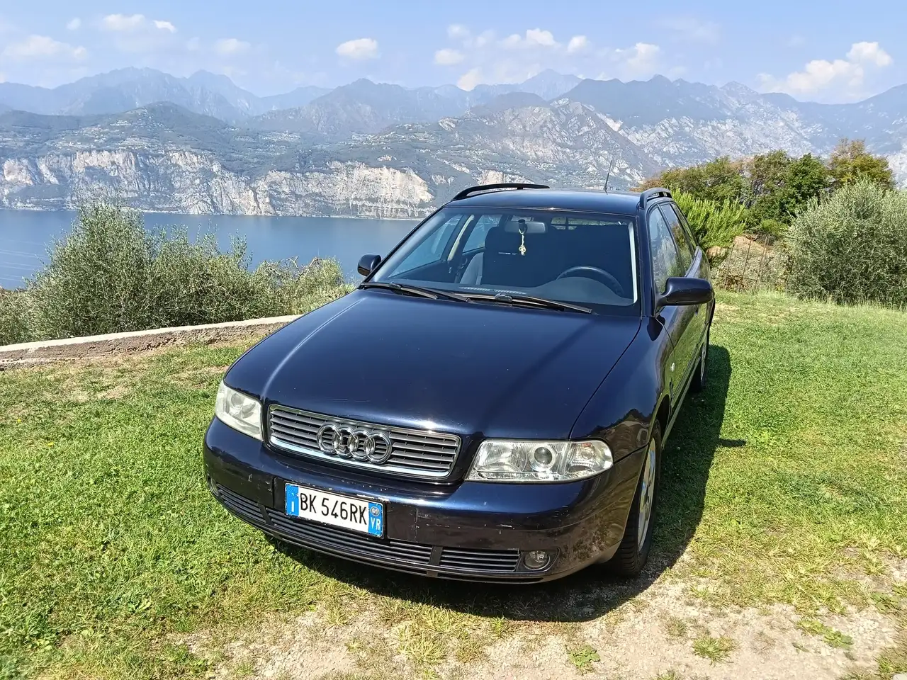 Audi A4 1.8 Business, foto 1