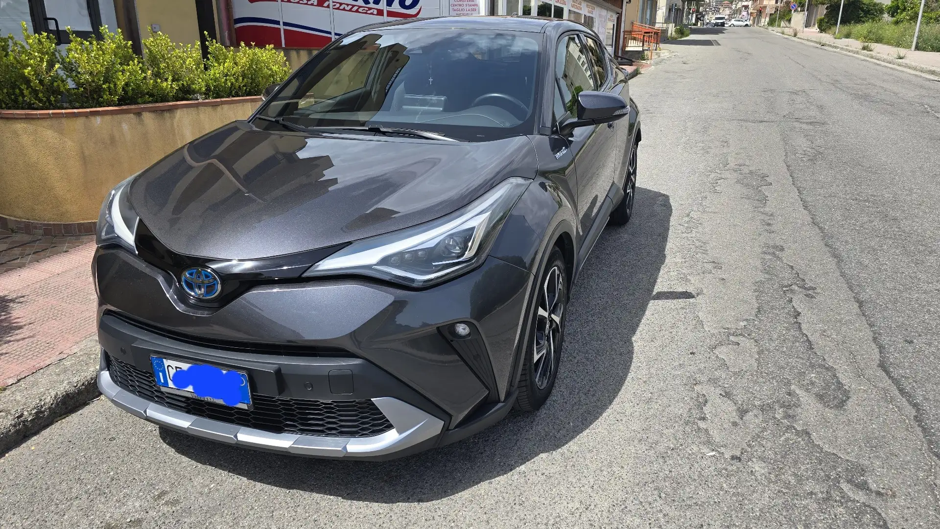 Toyota C-HR 2.0h Dynamic E-CVT Force Comfort - 2