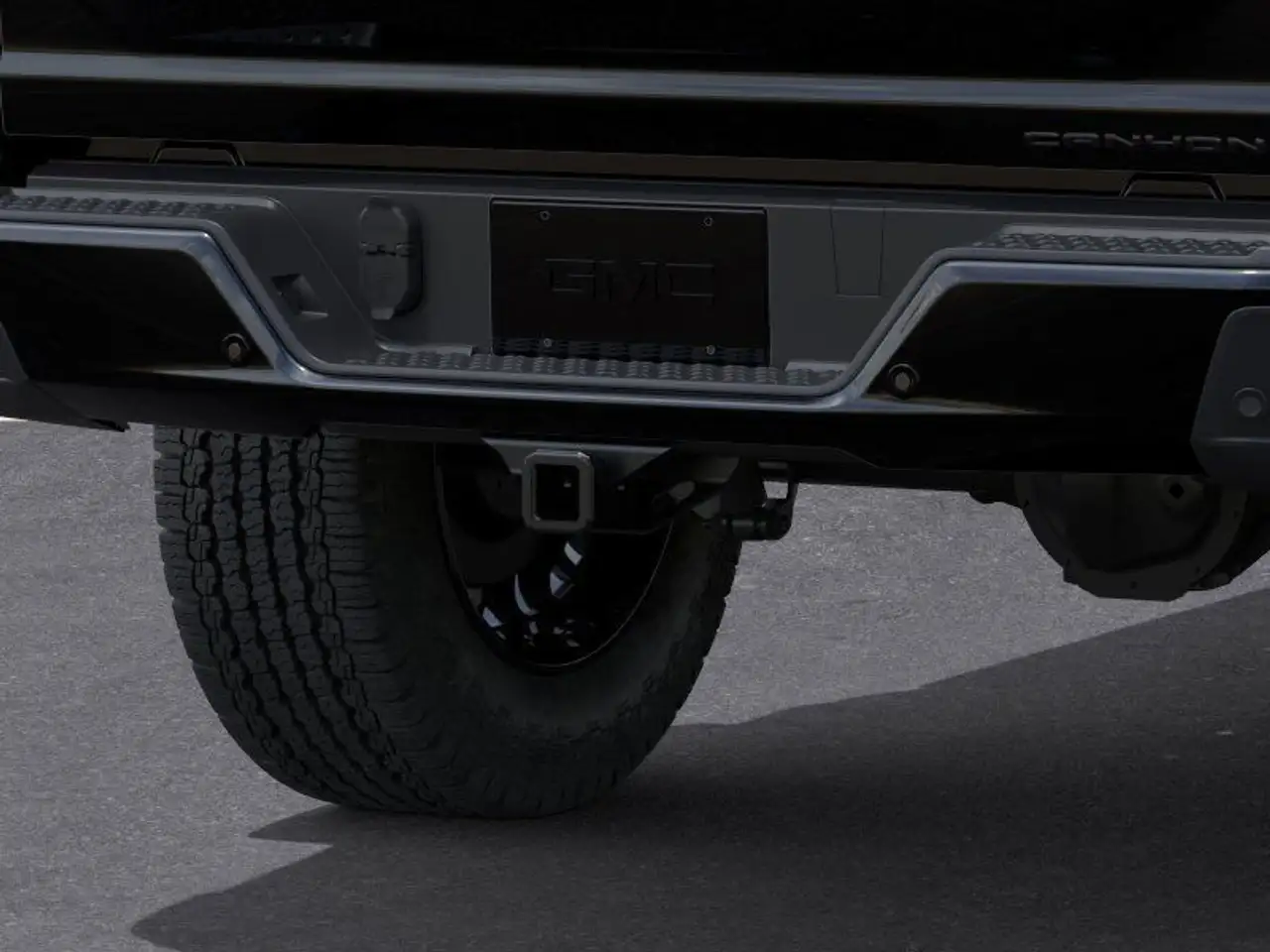GMC Canyon photo GMC Canyon