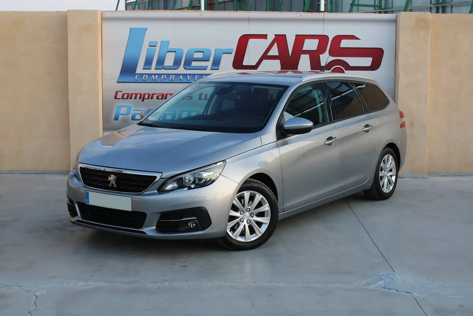 Peugeot 308 SW 1.5BlueHDi Style 100 Gris - 1