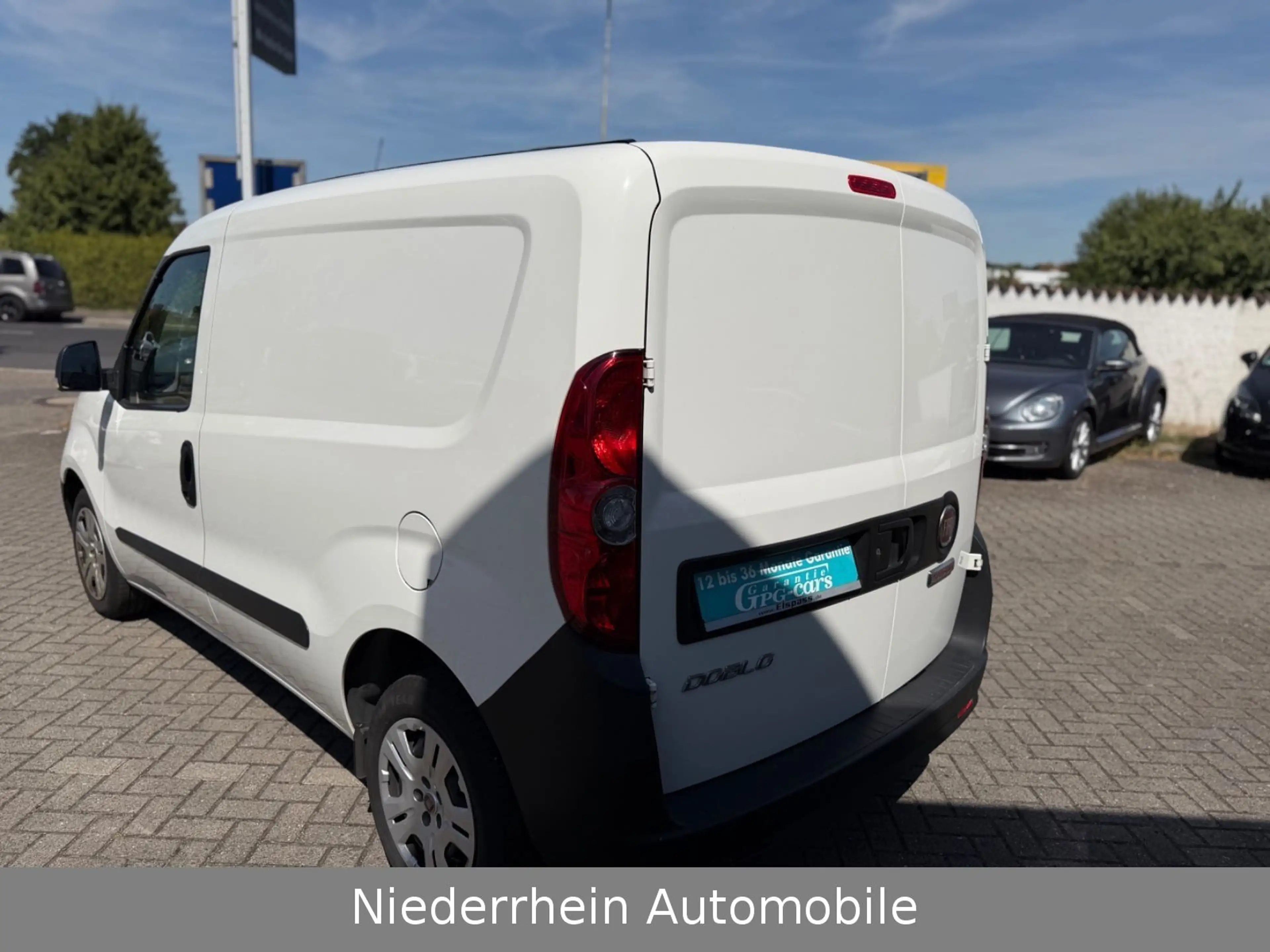 Fiat Doblo SX Kasten 1.Hand+Navi+MwSt ausweisbar — photo 8