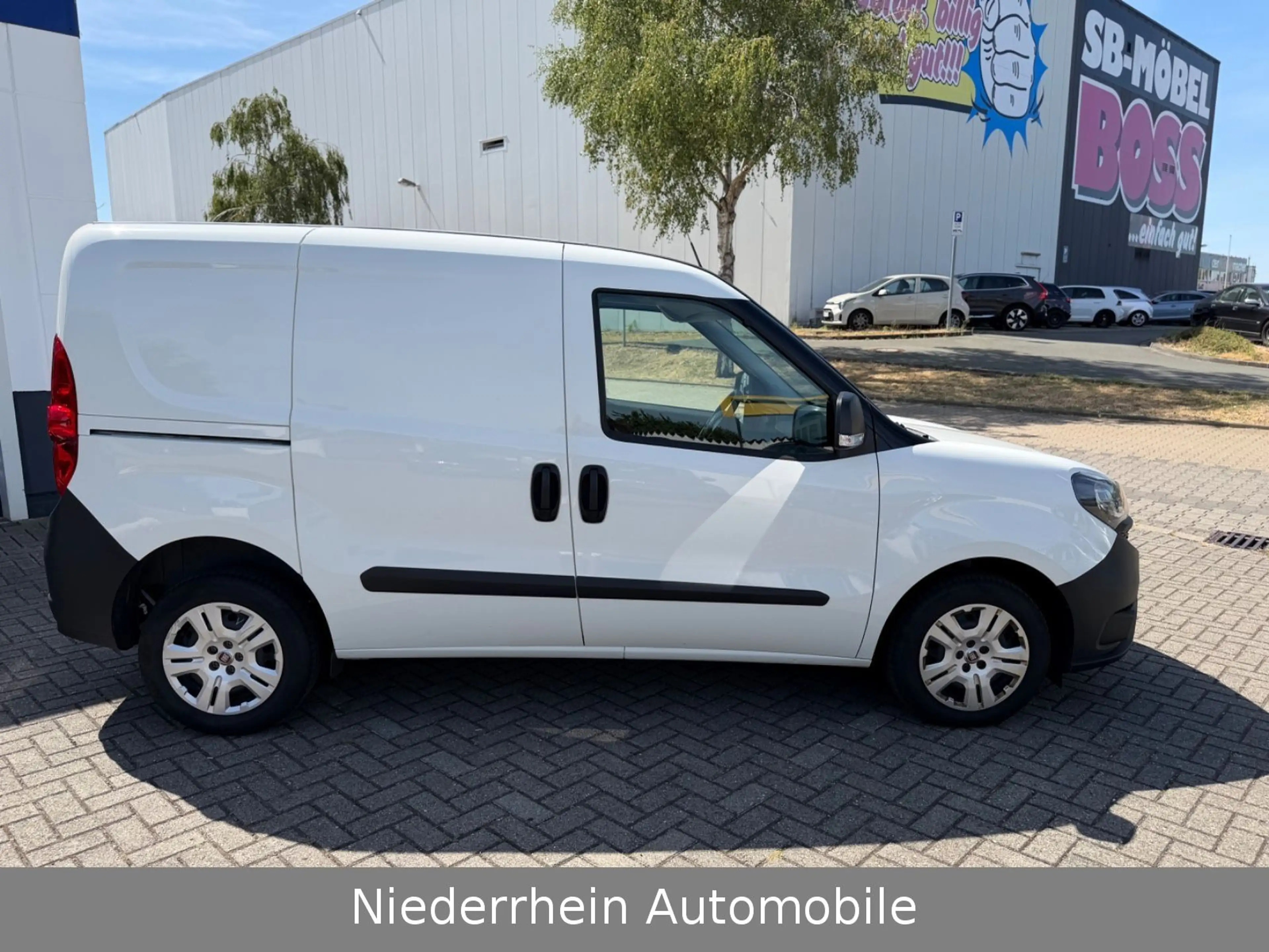 Fiat Doblo SX Kasten 1.Hand+Navi+MwSt ausweisbar — photo 11
