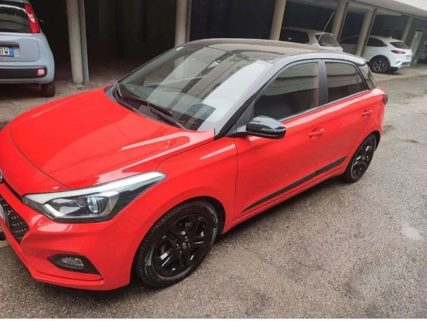 Hyundai i20 5p 1.2 Comfort econext 84cv Black - 1
