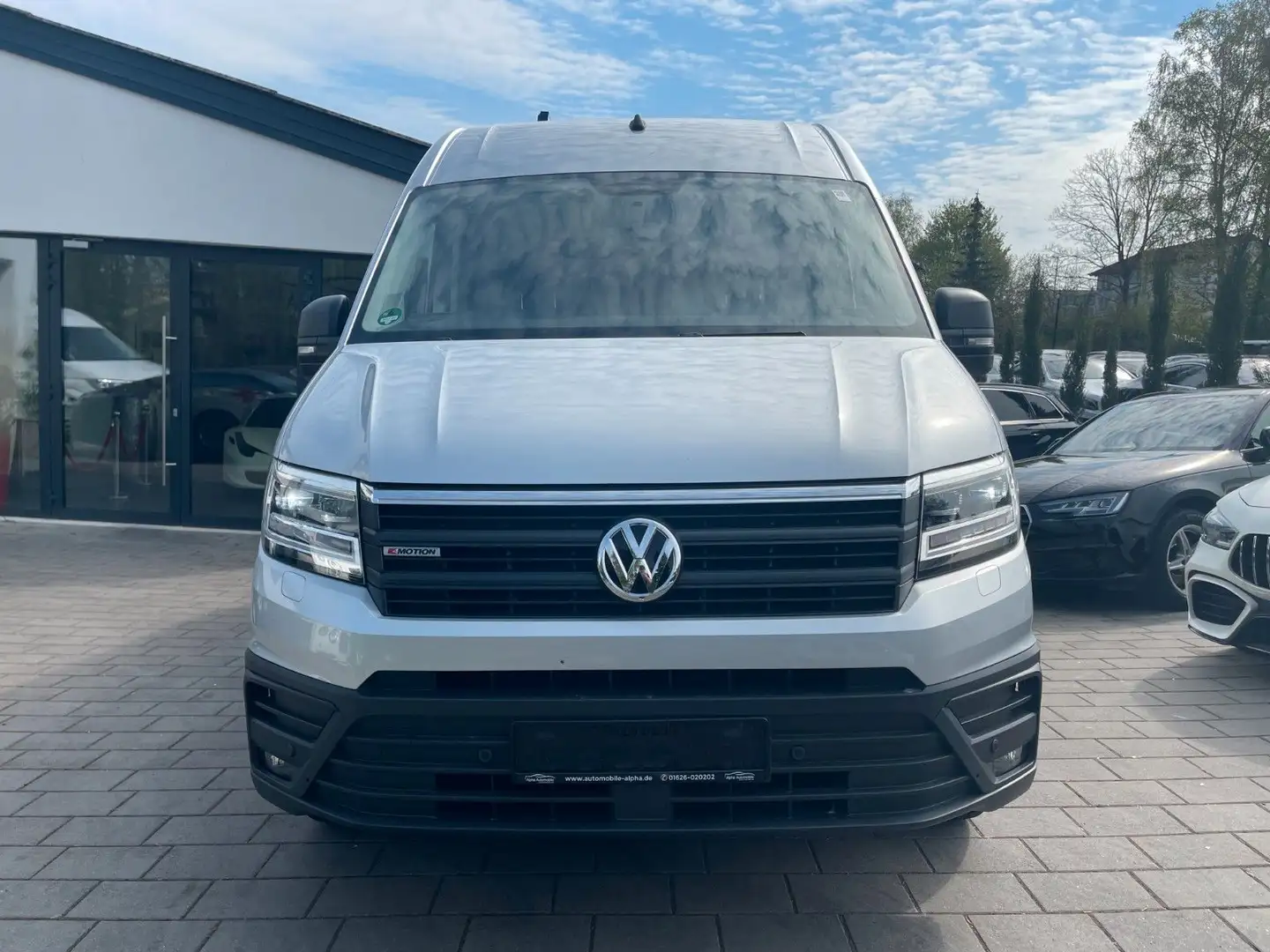 Volkswagen Crafter Kasten Kasten 35 mittellang Hochdach FWD Gümüş rengi - 2
