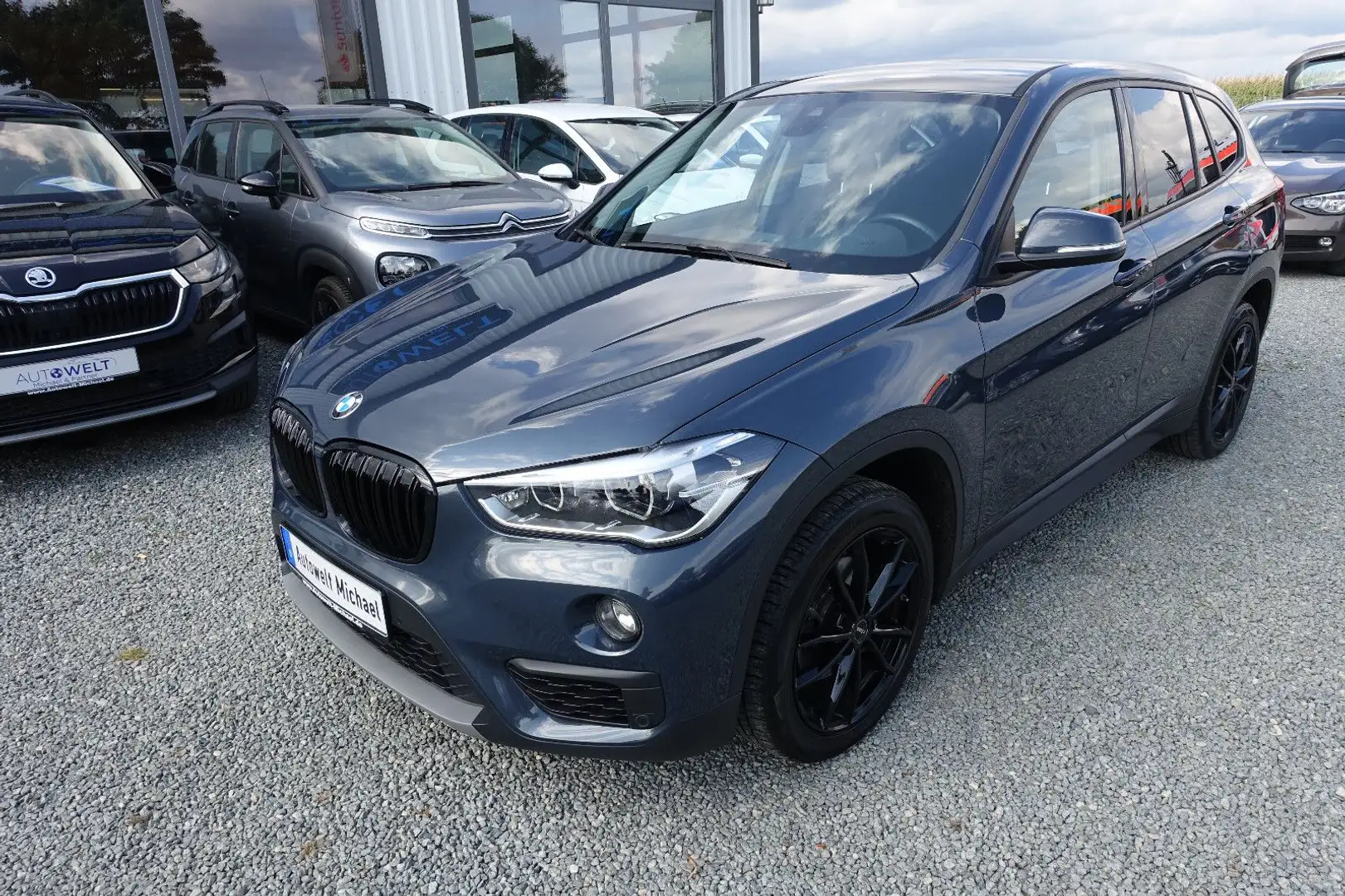 BMW X1 1.5 sDrive lück.Scheckeft LED KLIMA AHK 18'' Gris - 2