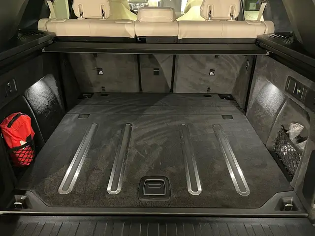 BMW X5 X5 M view 13