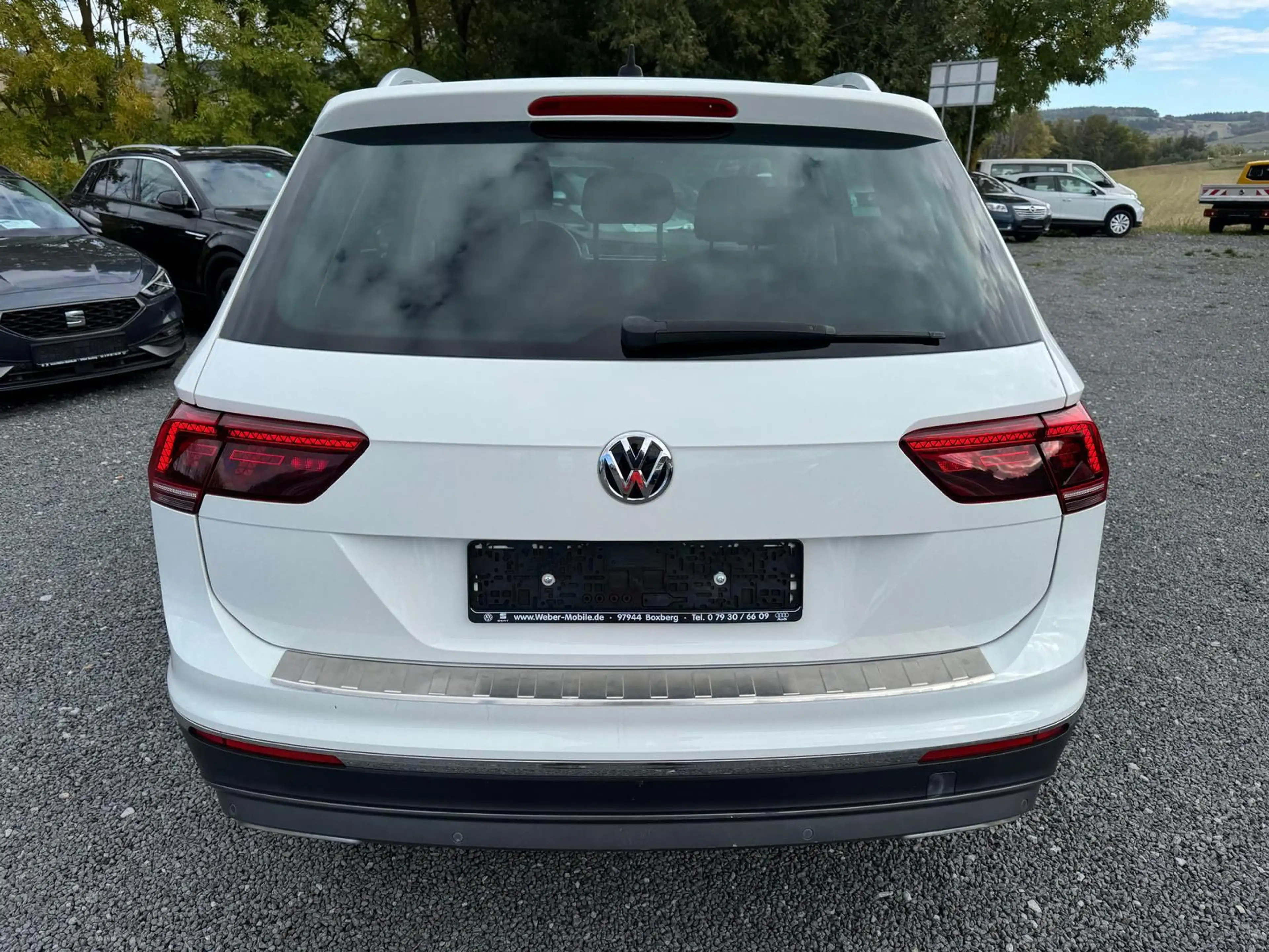 Volkswagen Tiguan 2.0 TSI *DSG*AHK*HIGHLINE*4-MOTION*PDC+KA — photo 5