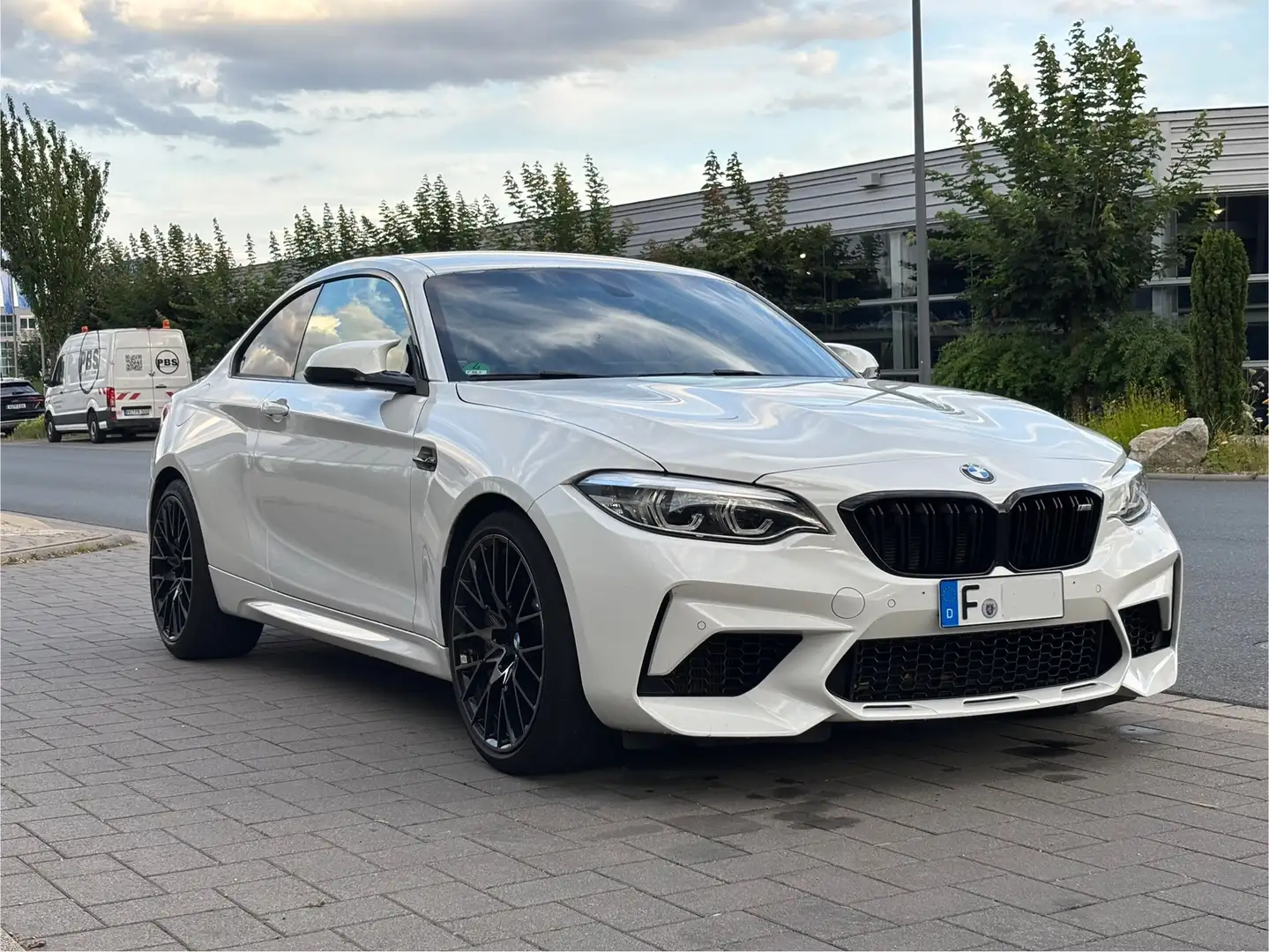 BMW M2 Competition Handschalter White - 1