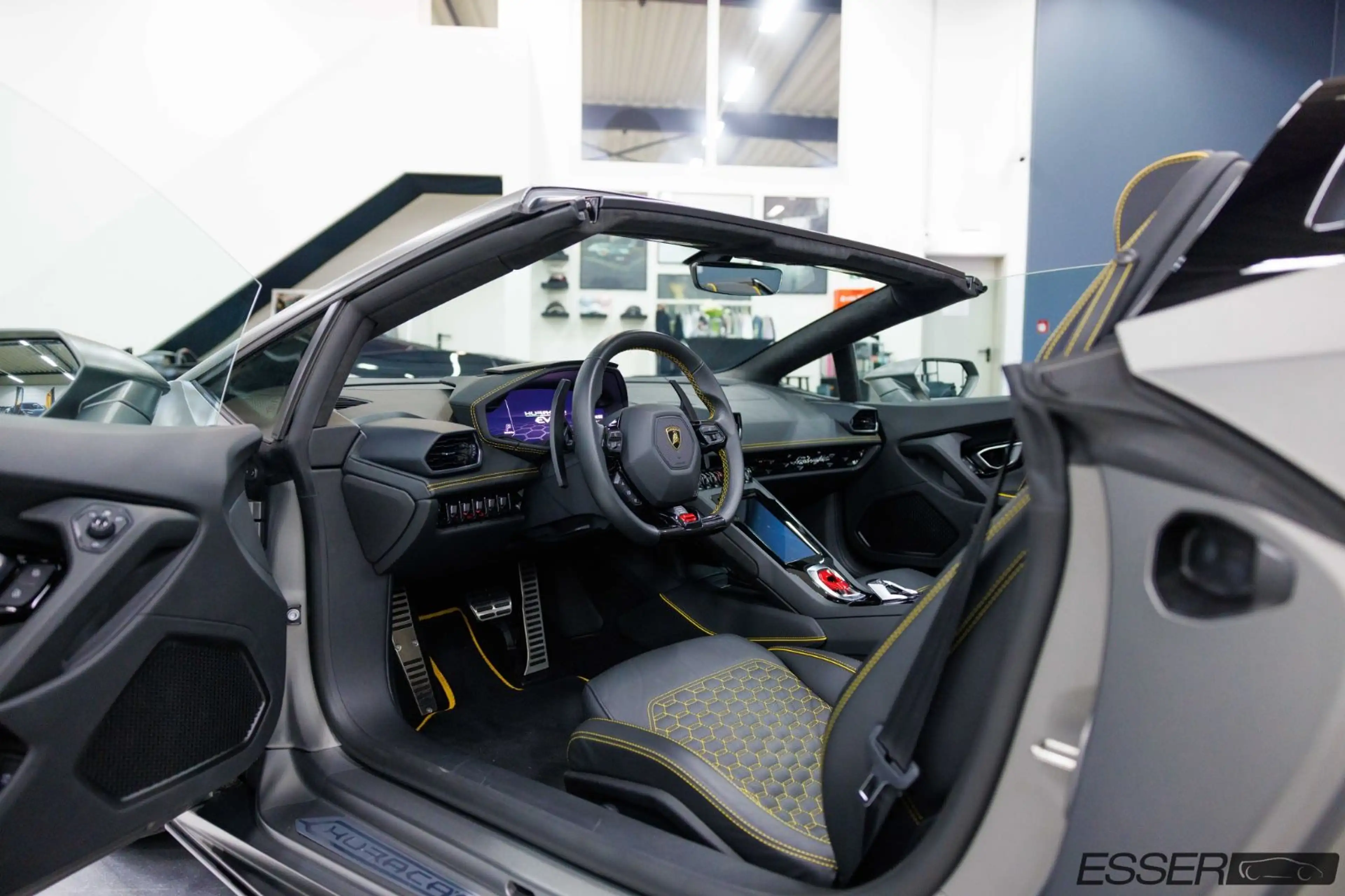 Lamborghini Huracán EVO Spyder | Grigio Titans — photo 9
