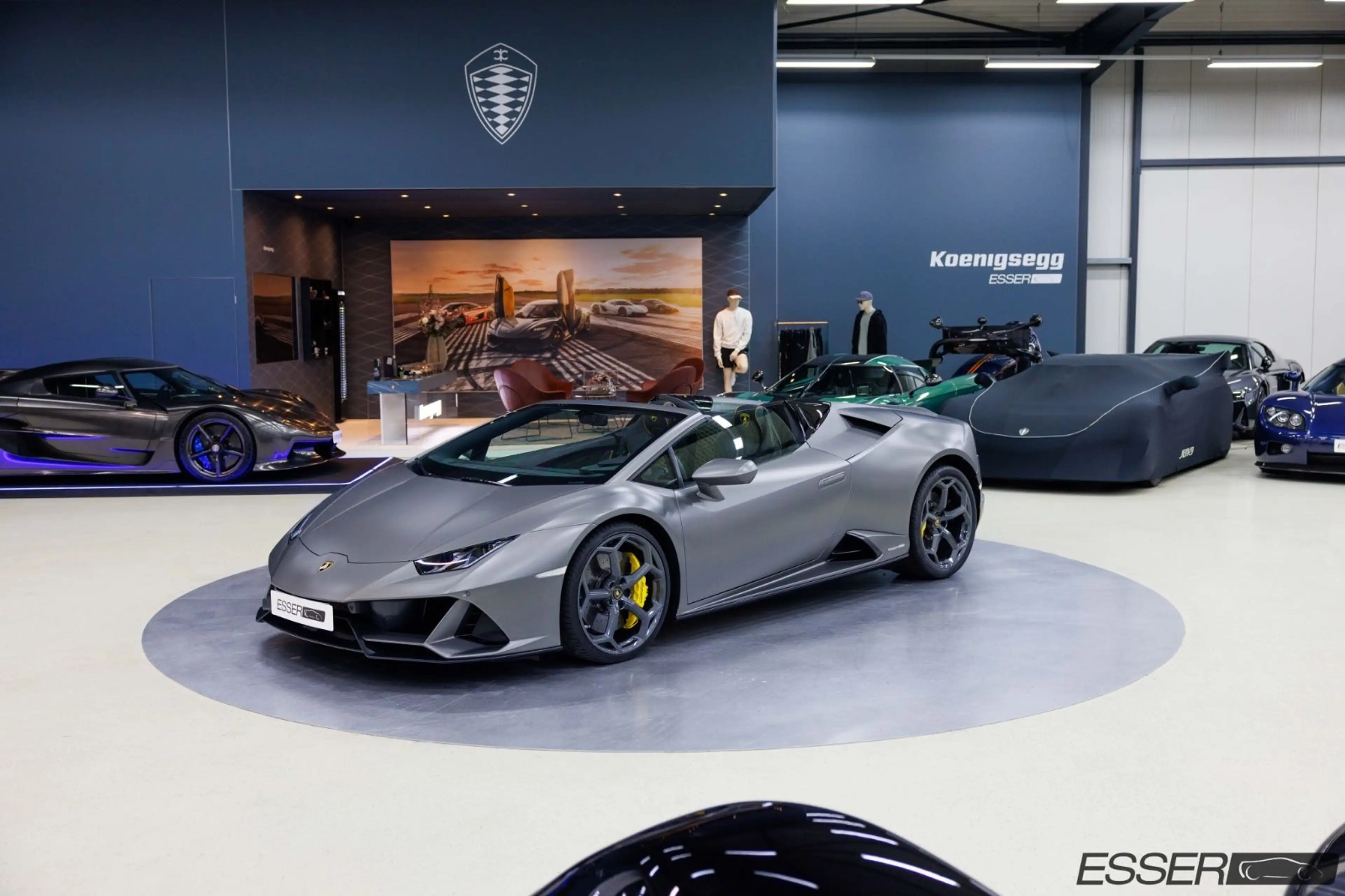 Lamborghini Huracán EVO Spyder | Grigio Titans — photo 4