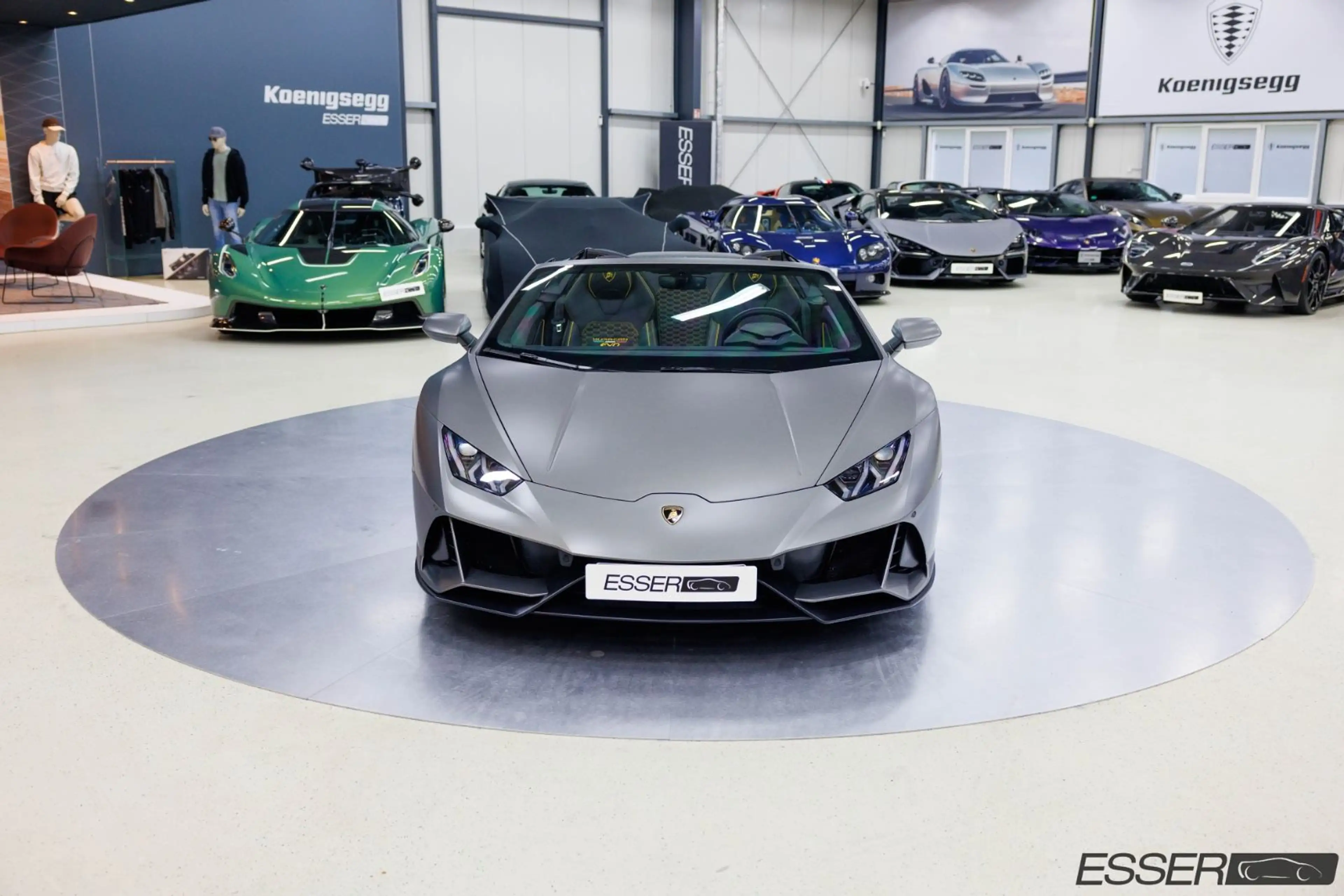 Lamborghini Huracán EVO Spyder | Grigio Titans — photo 2