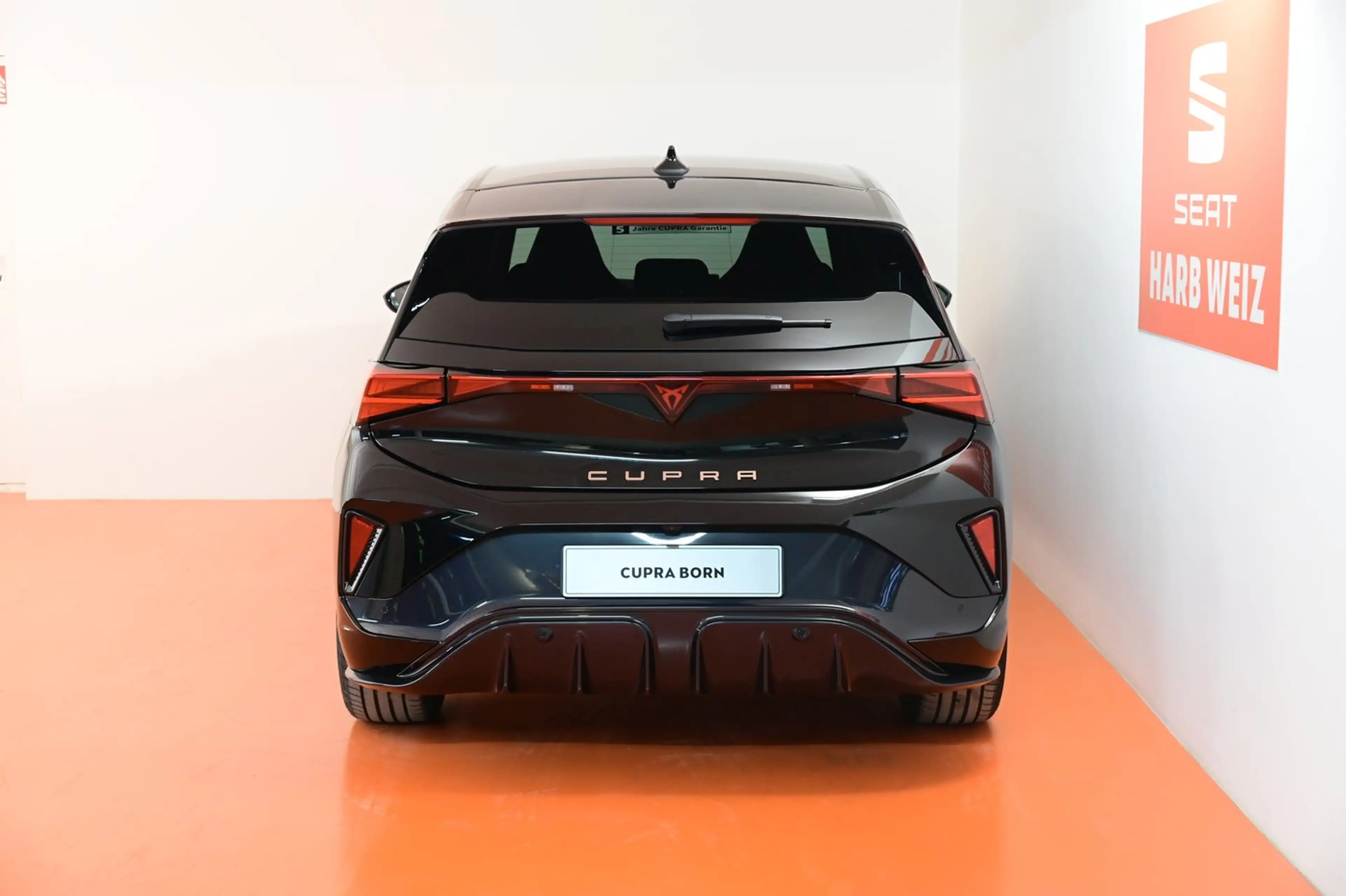 CUPRA Born ENDURANCE 79/84 170kW/231PS — photo 4