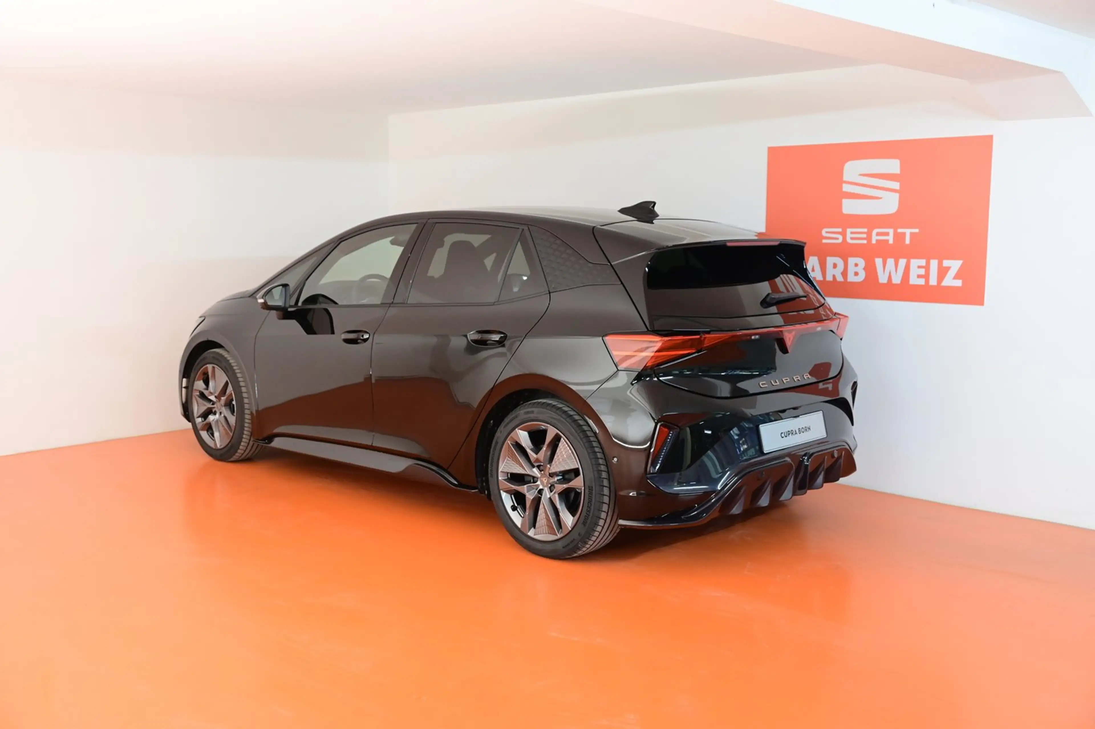 CUPRA Born ENDURANCE 79/84 170kW/231PS — photo 3