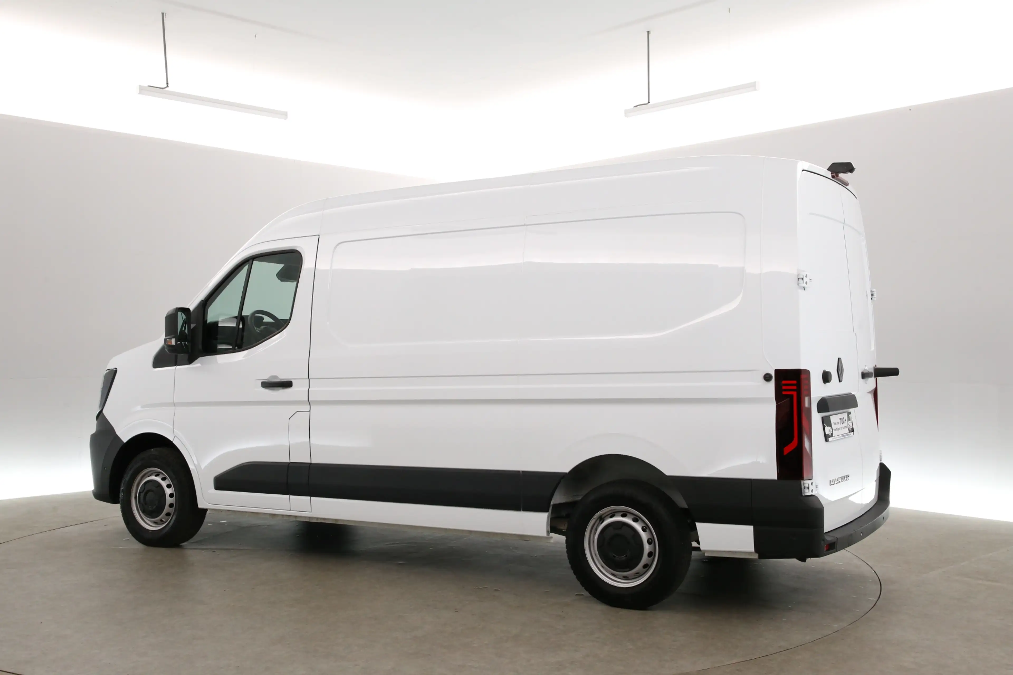 Renault Master E-TECH 87 kWh L2H2 | Snelladen | SOH 98% | Airco | — photo 4