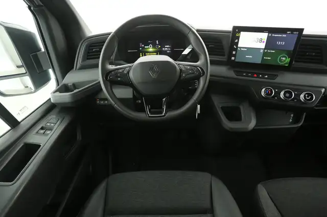 Renault Master view 2