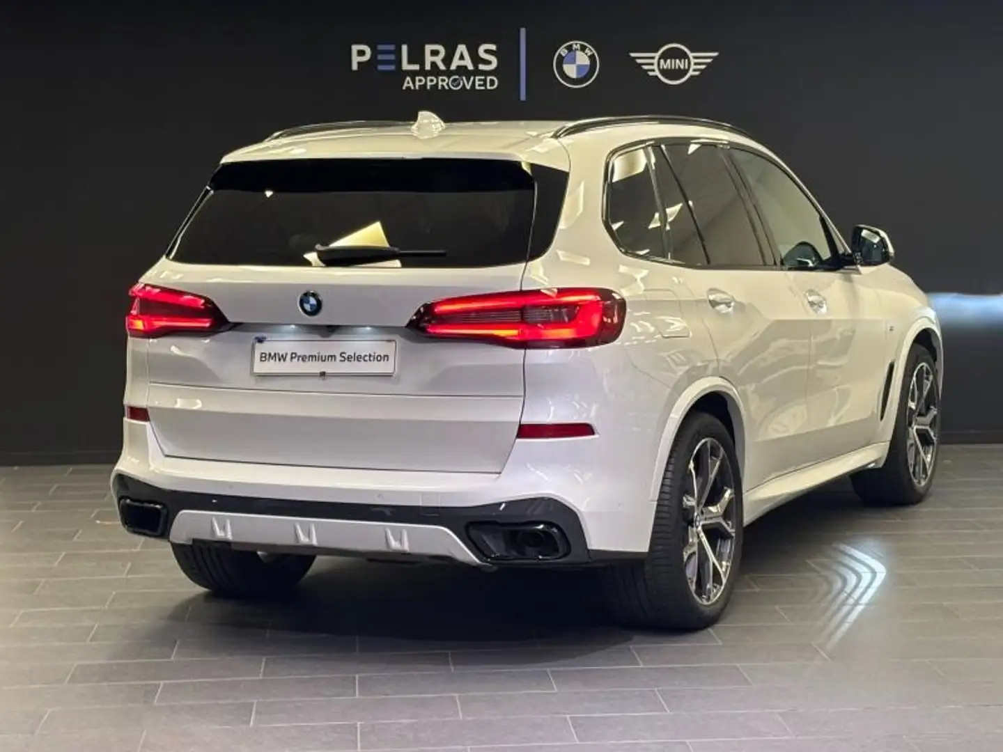 BMW X5 xDrive45e 394ch M Sport 17cv Blanc - 2