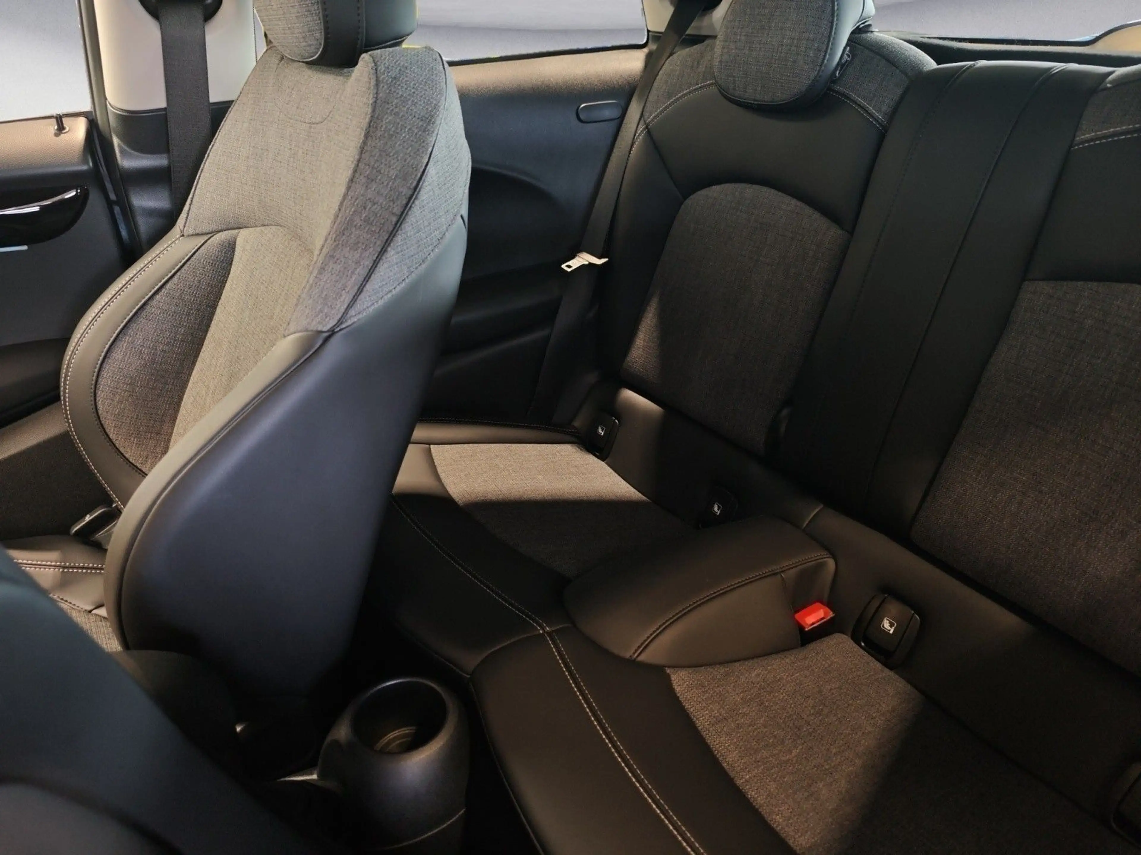MINI Cooper E Cooper SE Classic Trim LED Navi — photo 15