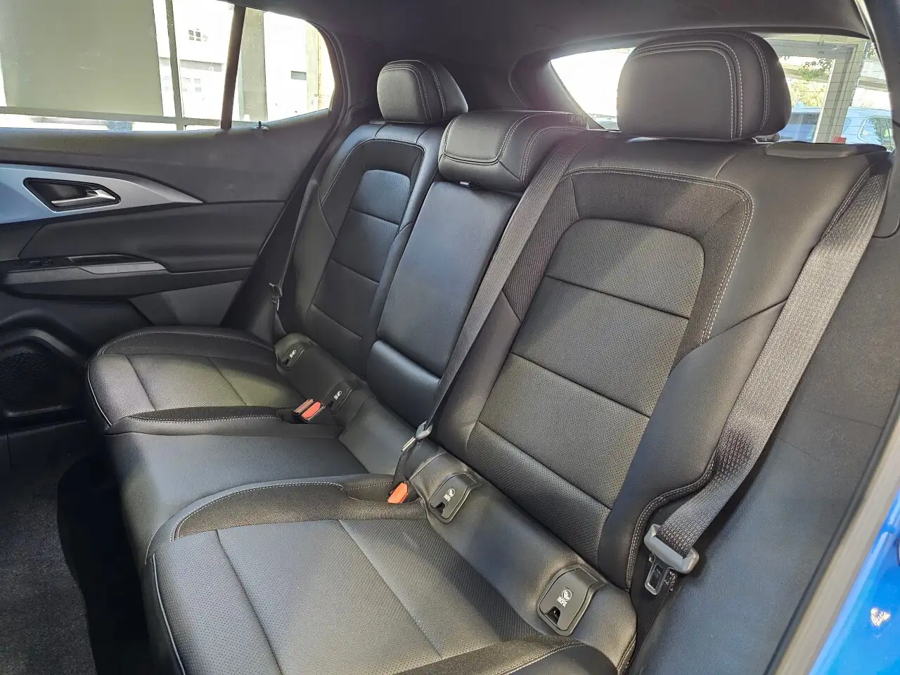 Chevrolet Equinox снимка Chevrolet Equinox