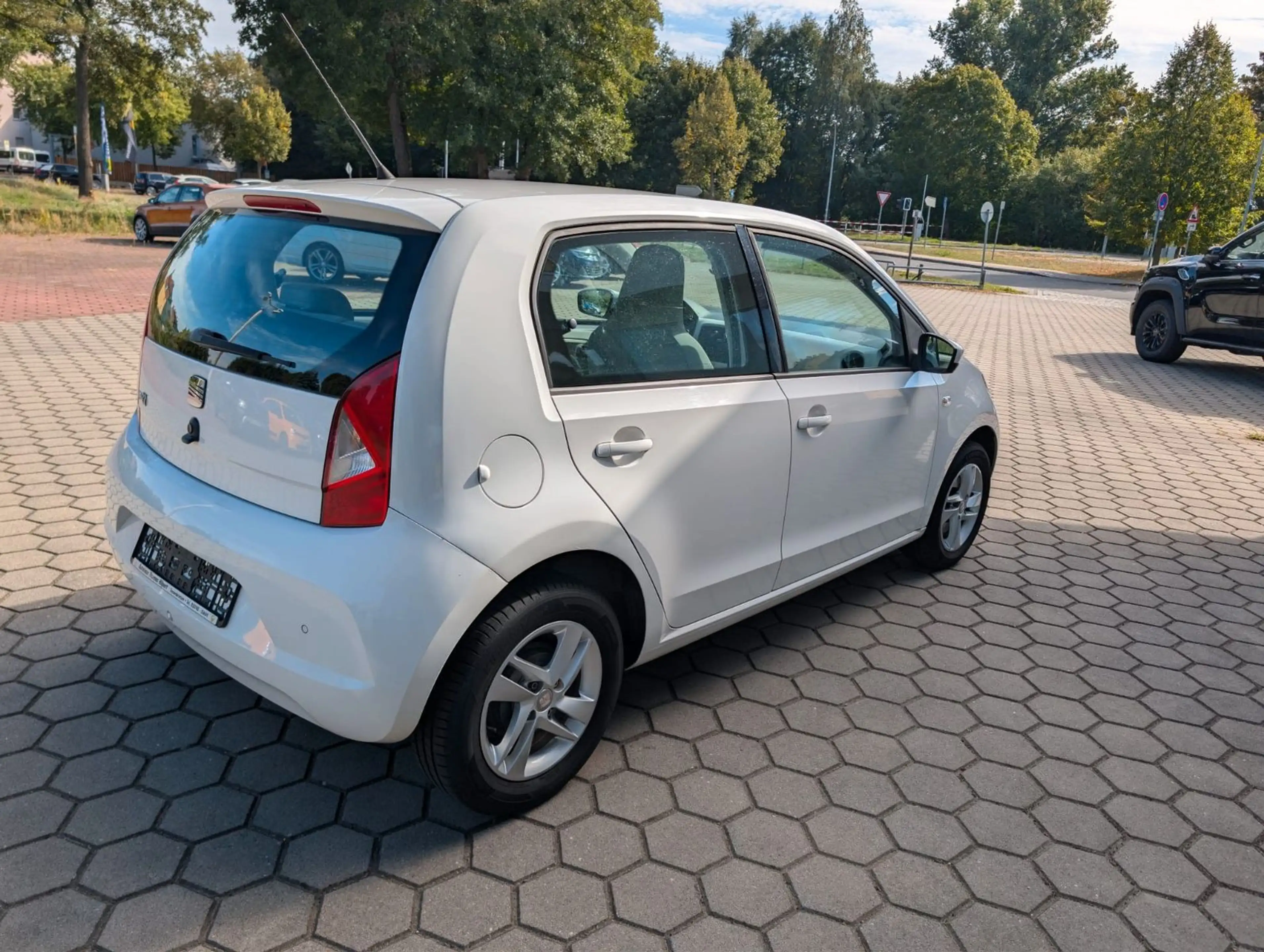 SEAT Mii Style Salsa Tempomat — photo 5