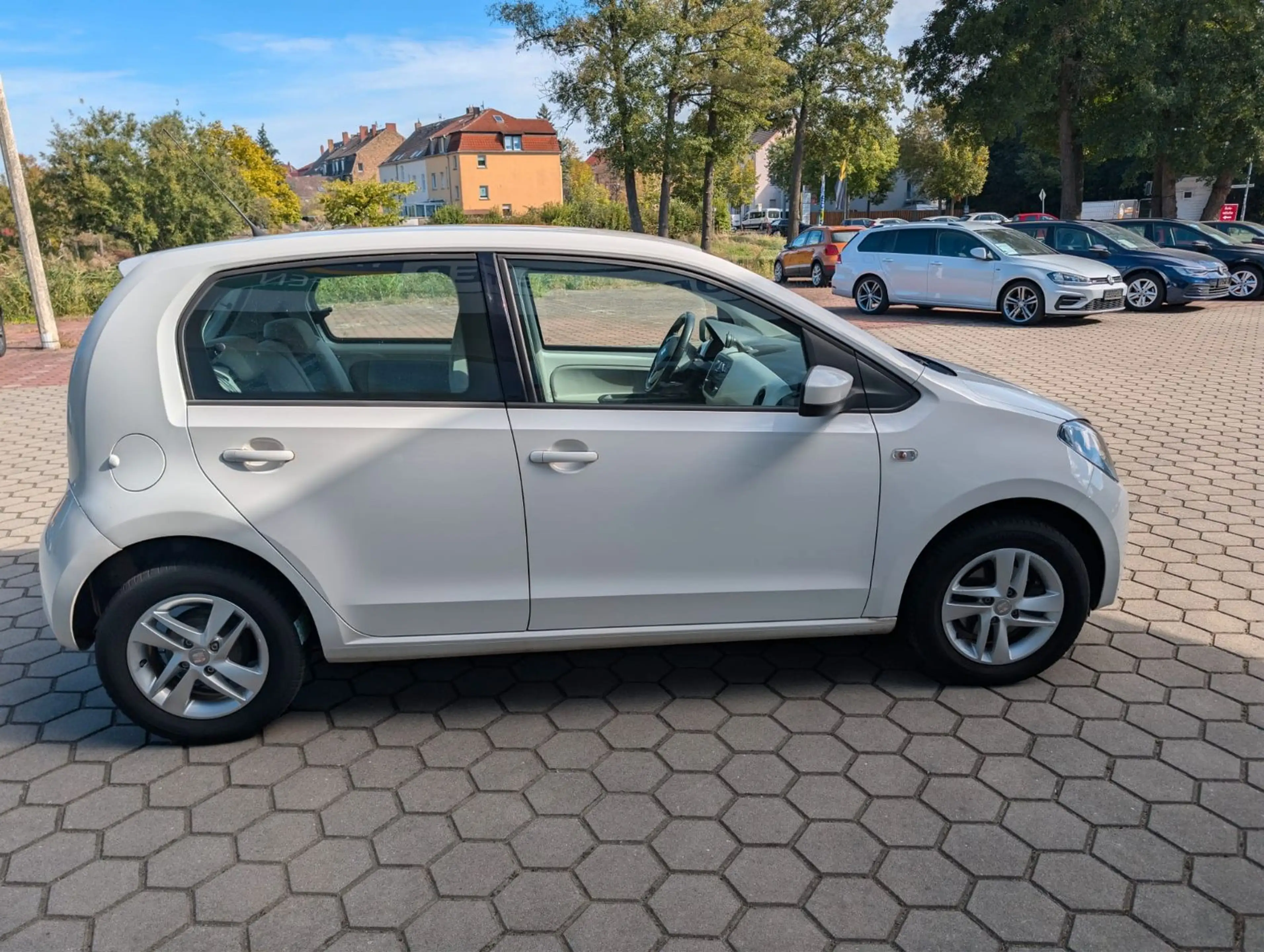 SEAT Mii Style Salsa Tempomat — photo 6