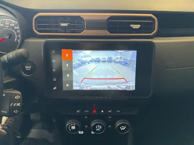 Dacia Duster view 13